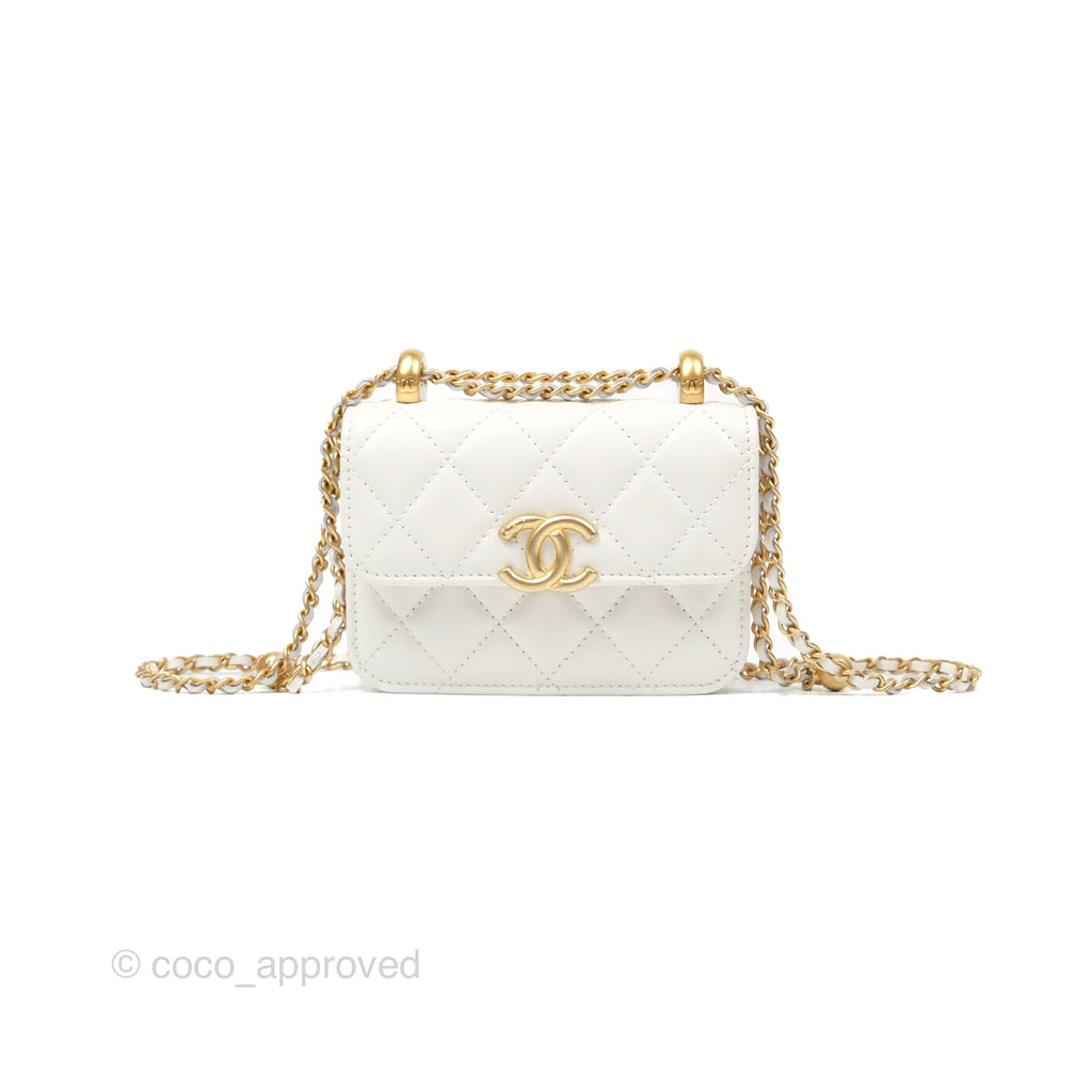 Chanel Perfect Fit Clutch with Chain White Shiny Calfskin