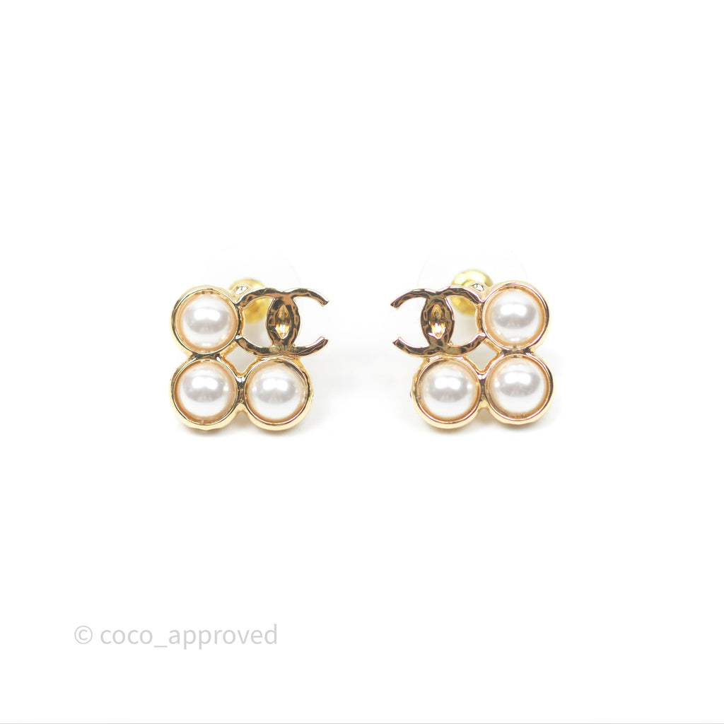 Chanel CC Pearl Earrings Gold Tone 24S