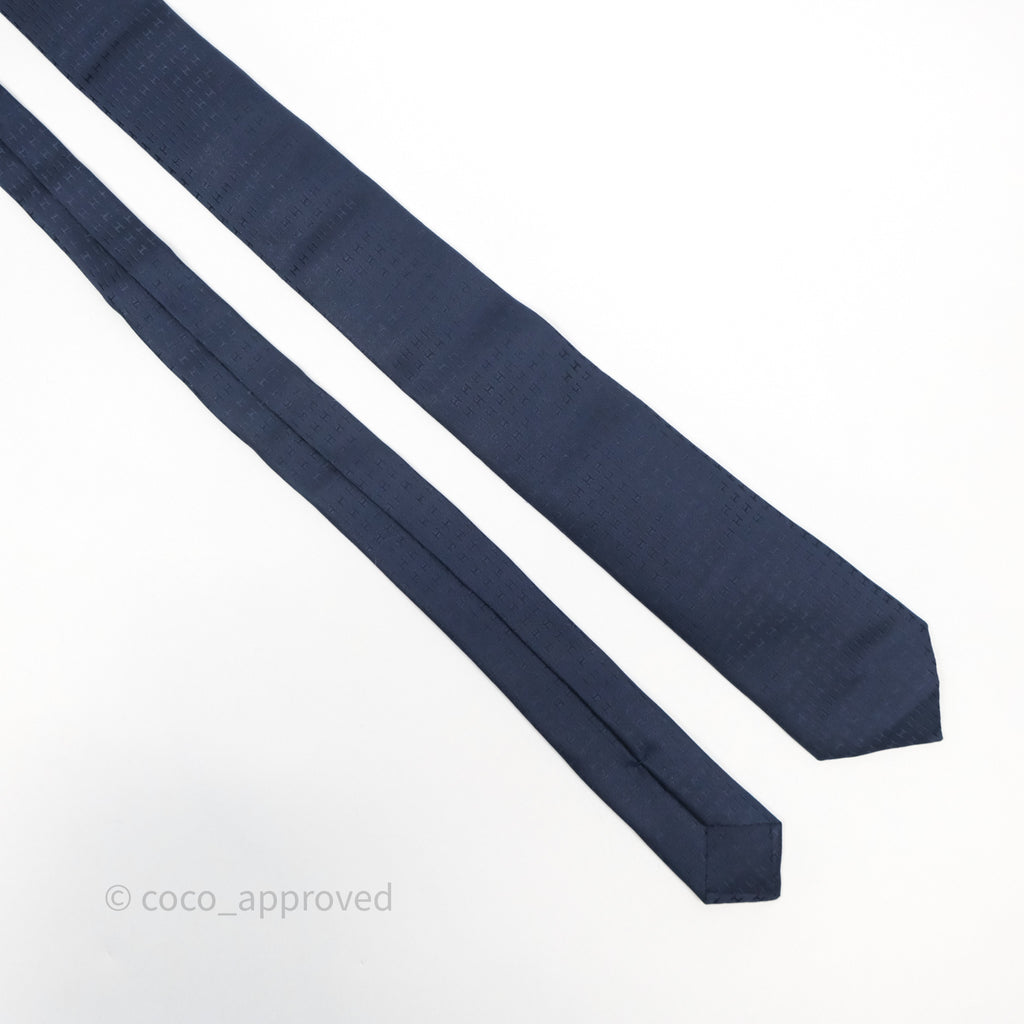 Hermès Faconnee H Tie in Marine Silk