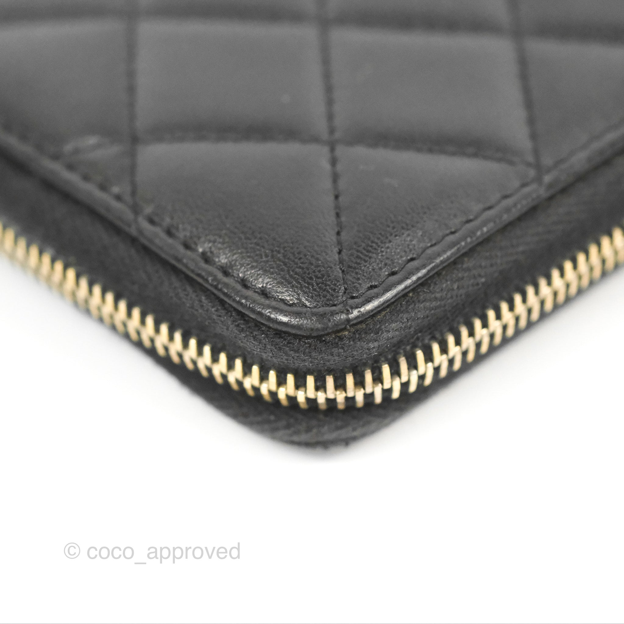 Chanel 19 Zip Wallet Card Holder Black Lambskin