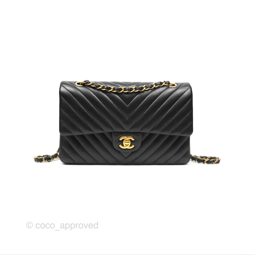 Chanel Classic M/L Medium Flap Chevron Black Lambskin Gold Hardware