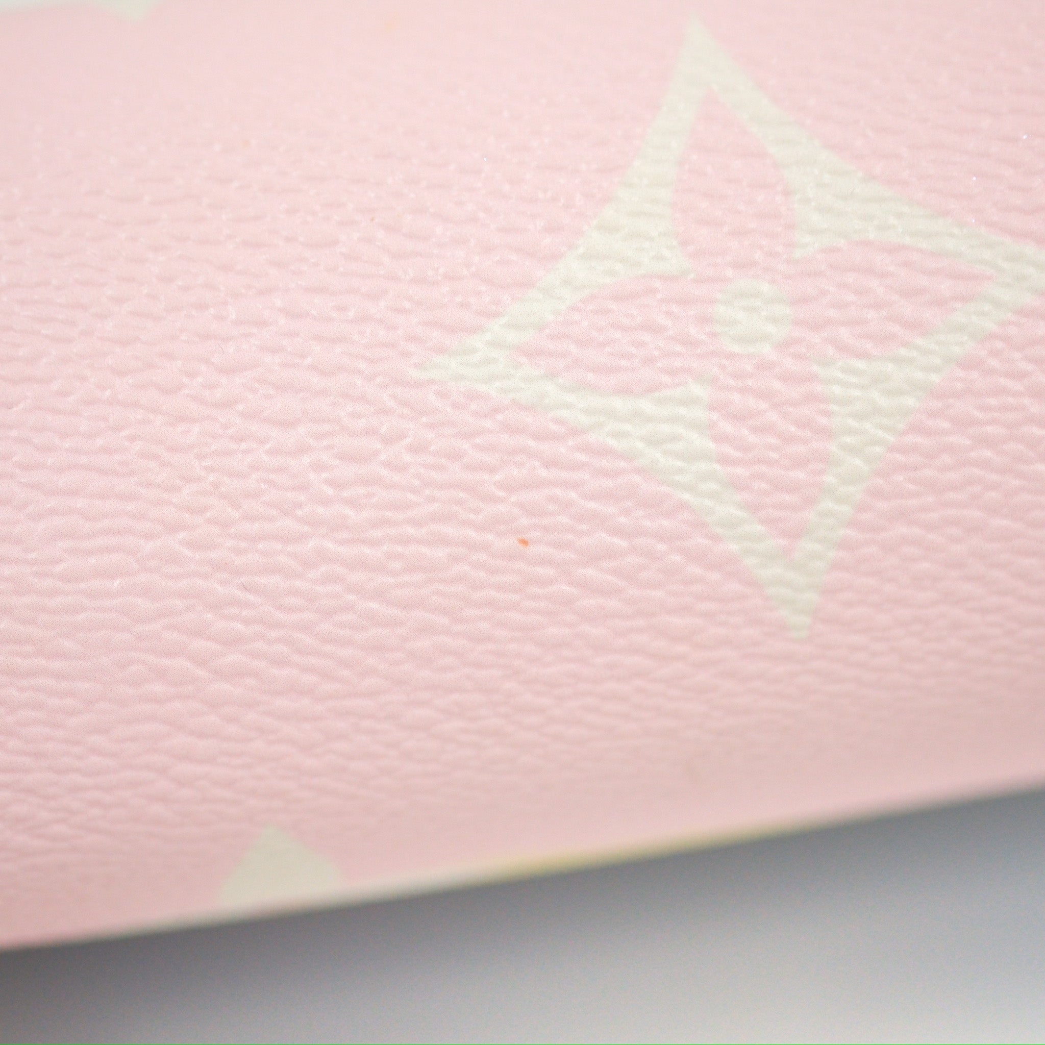 Louis Vuitton Monogram Giant Escale Cosmetic Pouch Pastel – Coco Approved  Studio