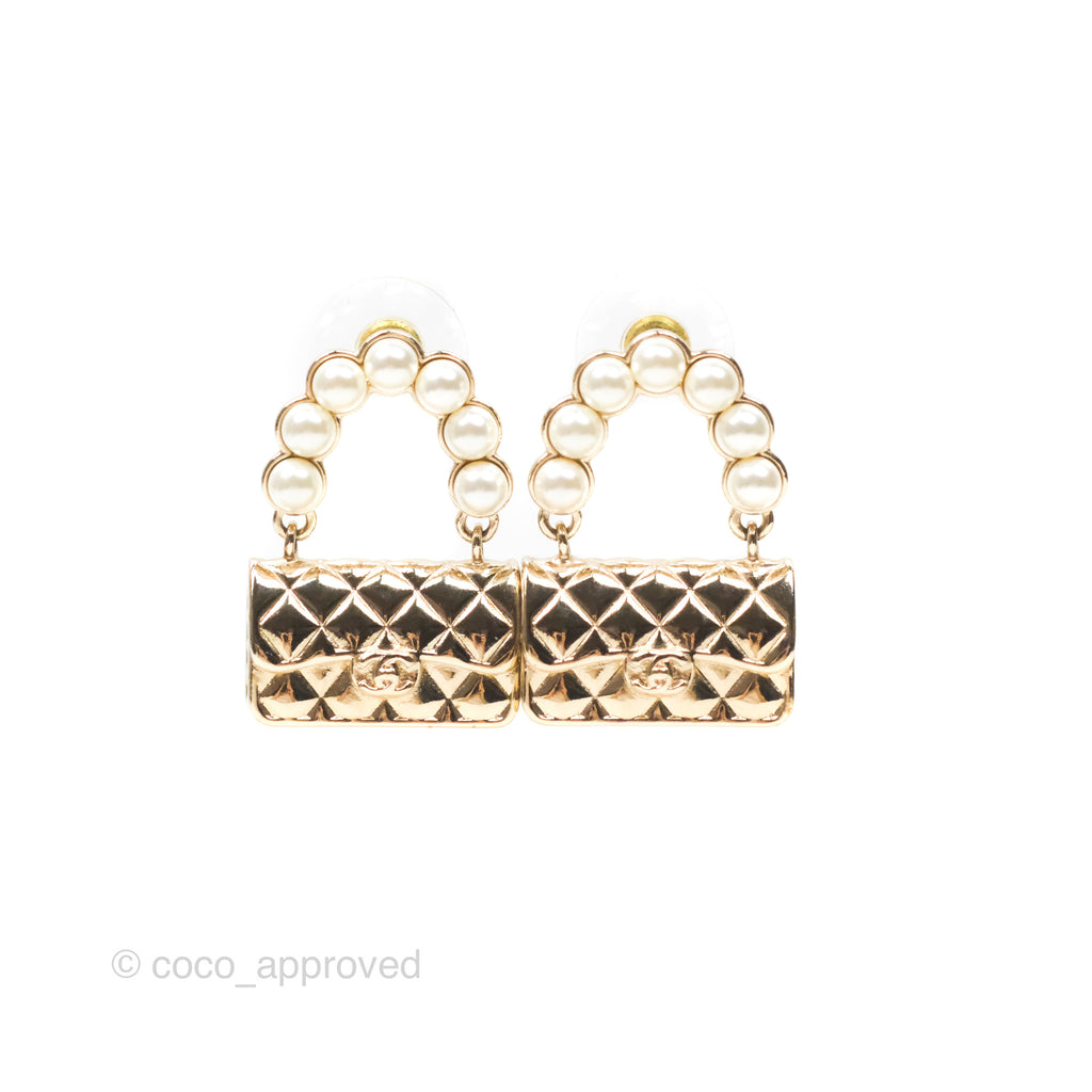 Chanel Pearl Quilted CC Flap Bag Earrings Gold 22V