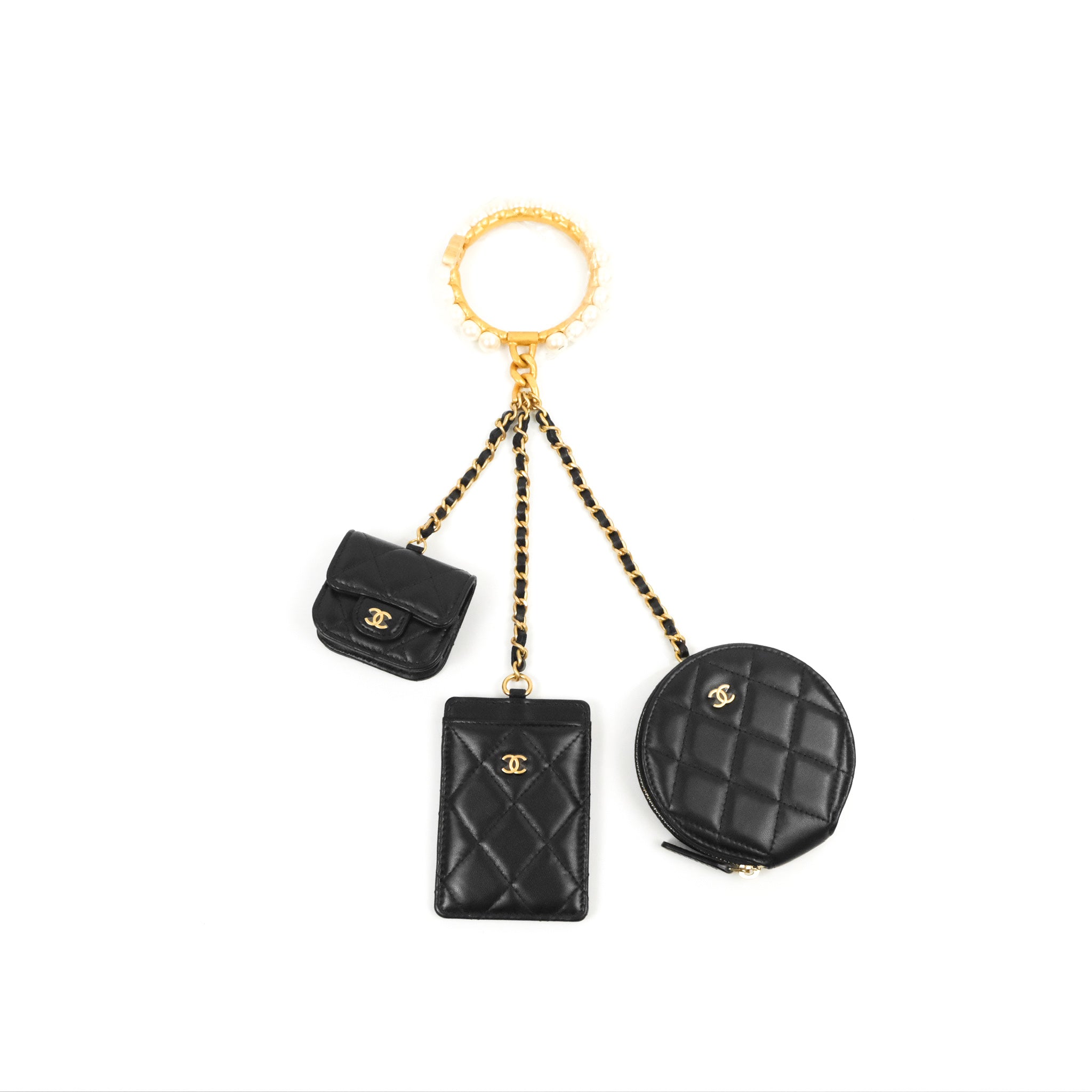 CHANEL Caviar Quilted Airpods Pro Case Black 662114