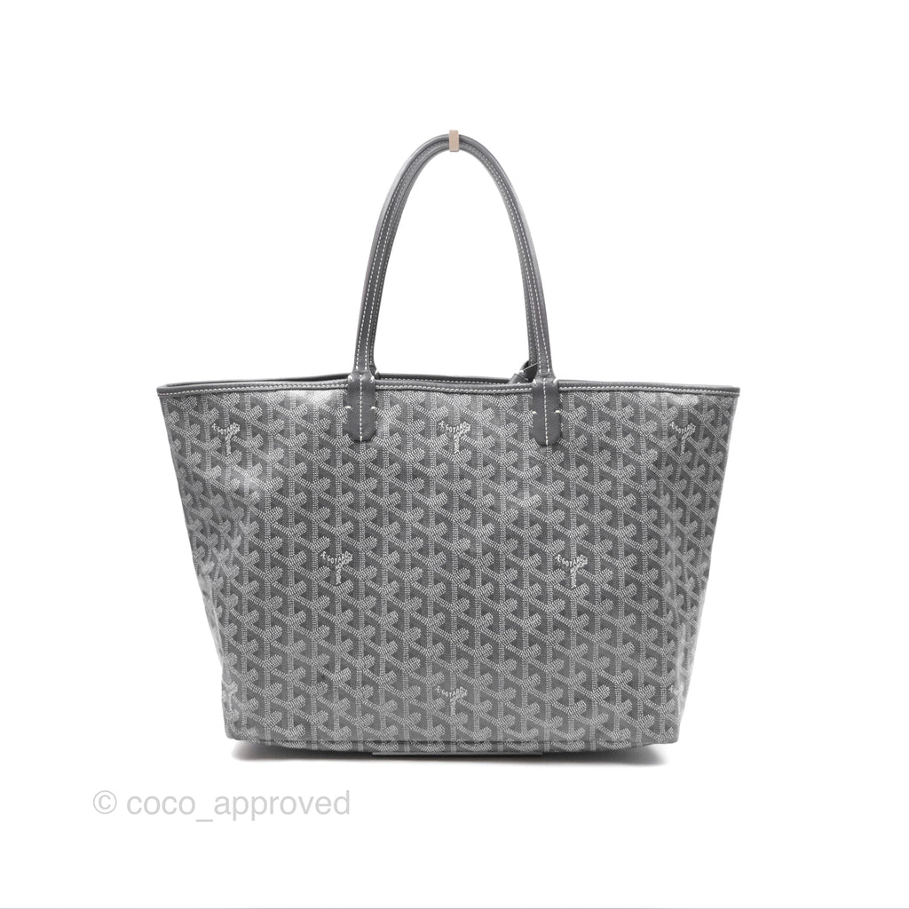 Goyard St Louis Tote PM ⁣⁣⁣⁣⁣⁣⁣⁣⁣⁣⁣⁣⁣⁣⁣⁣⁣⁣⁣⁣Grey