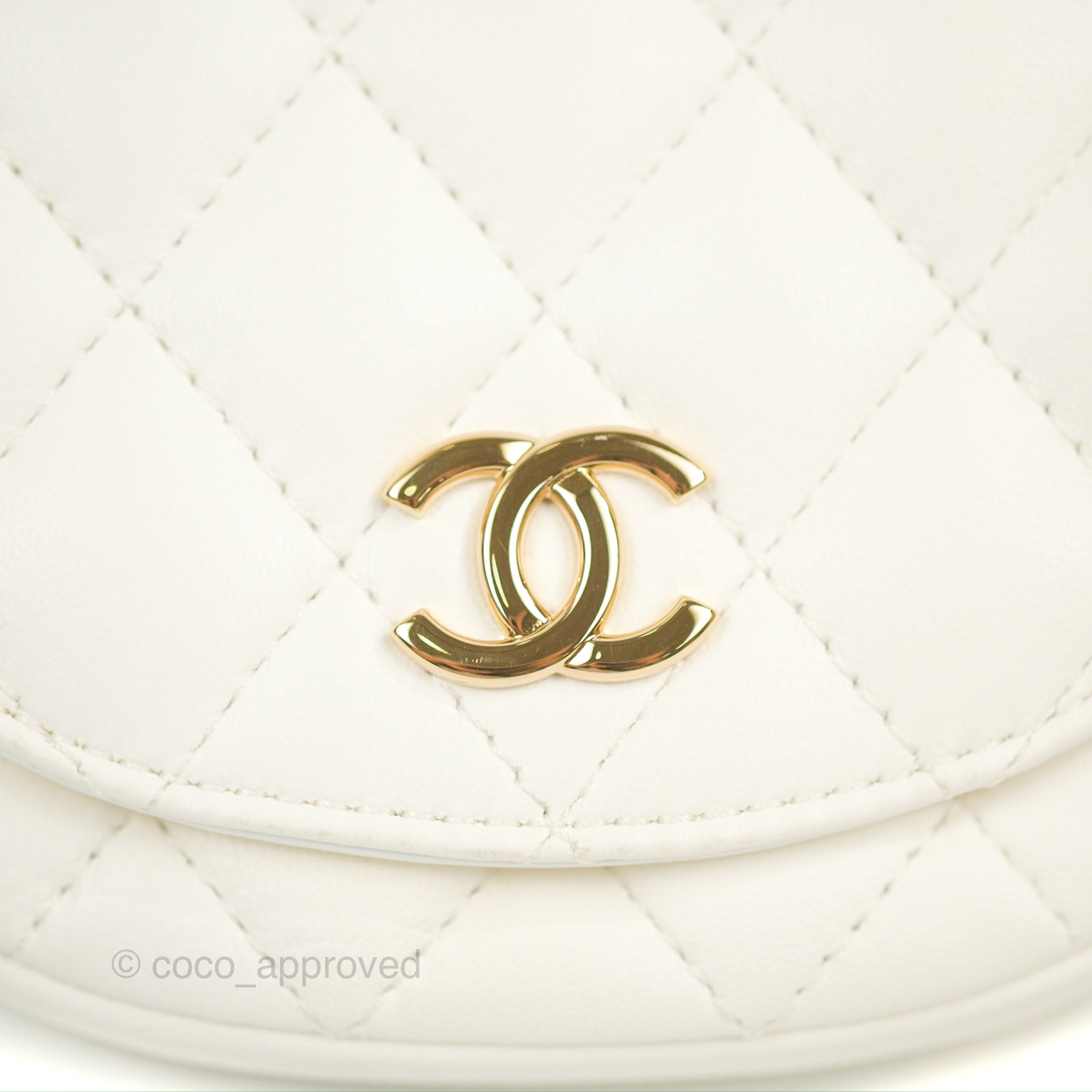 ニューチェビト5　15包 CHANEL Metallic Lambskin Quilted Mini Bowling Bag Gold
