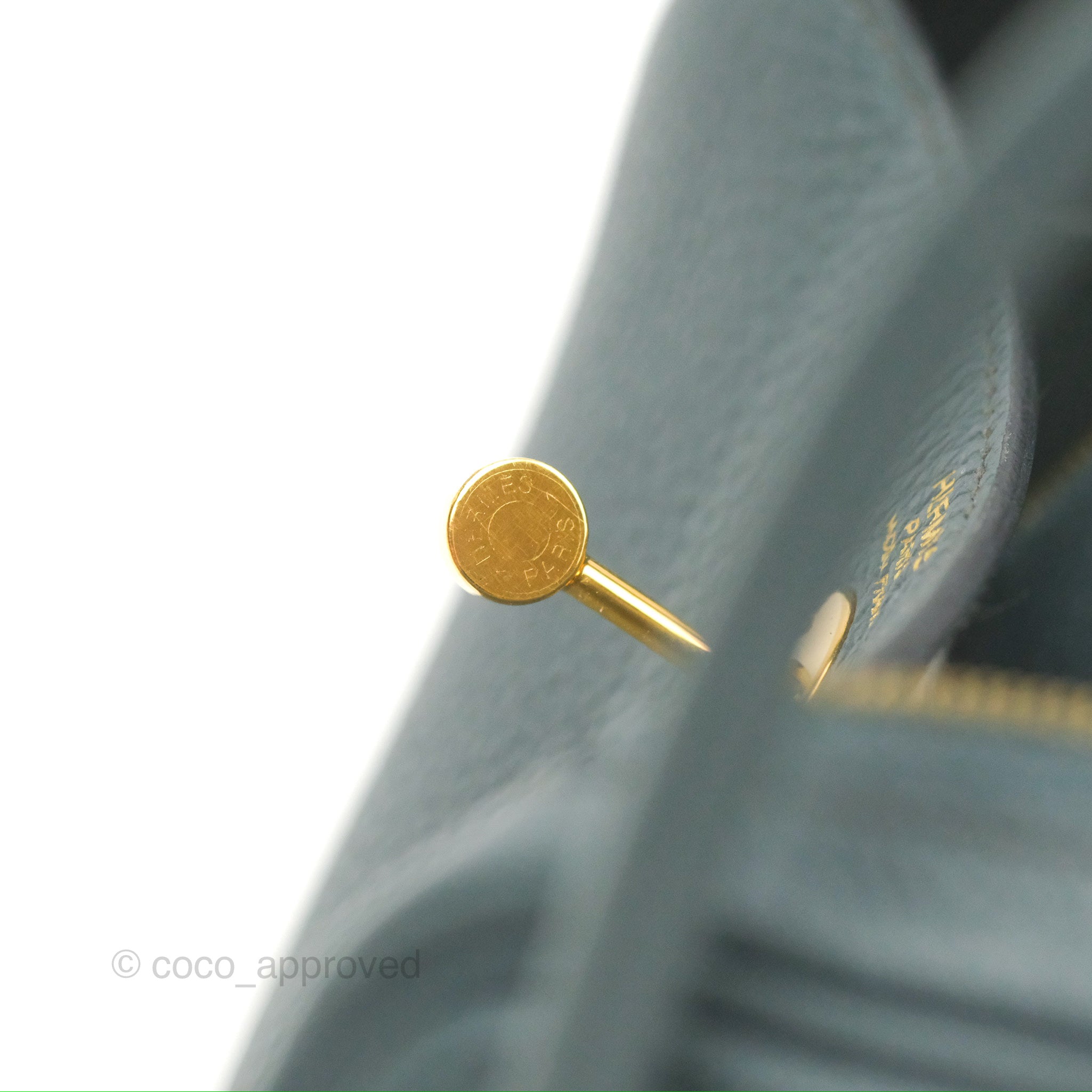 Hermès Mini Lindy 20 Bleu Orage Clemence Gold Hardware – Coco Approved  Studio