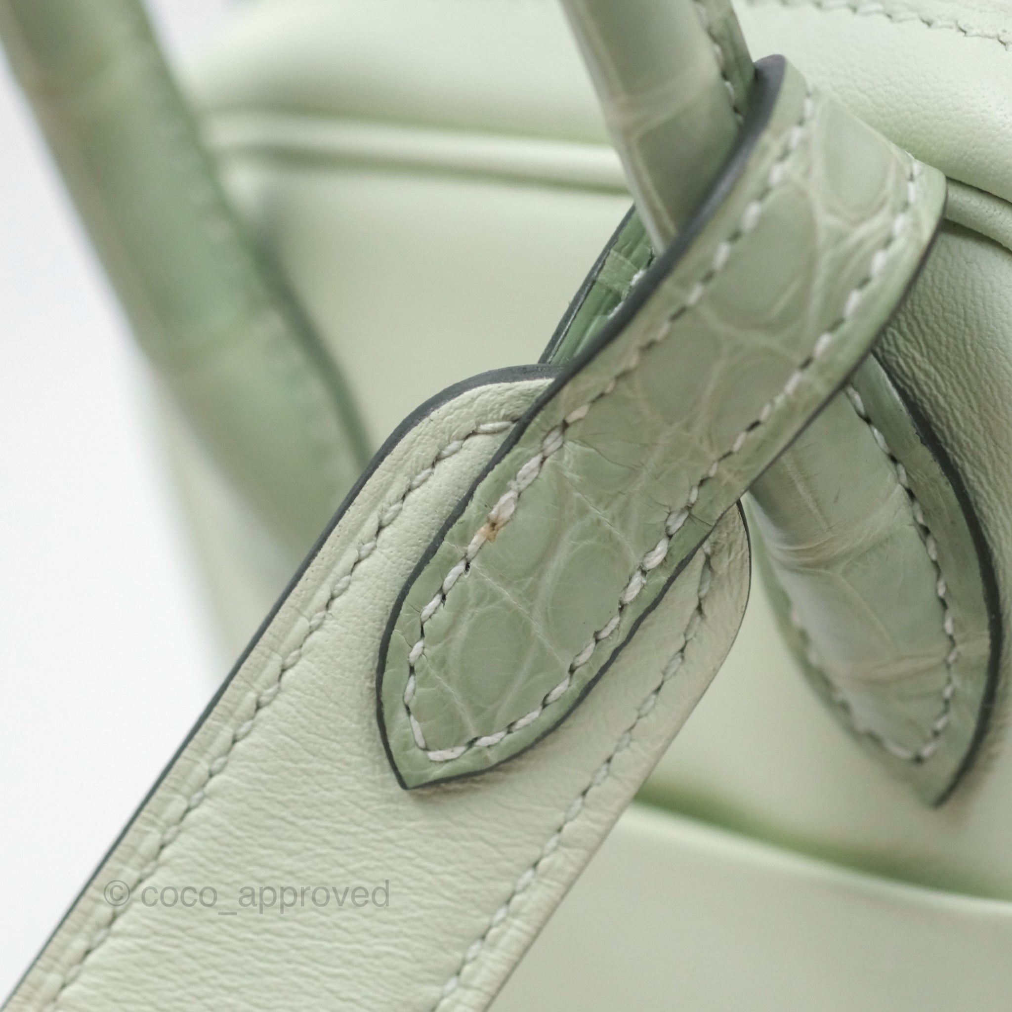 Hermès Mini Lindy Touch Vert Fizz 0S Swift Alligator Handle Gold