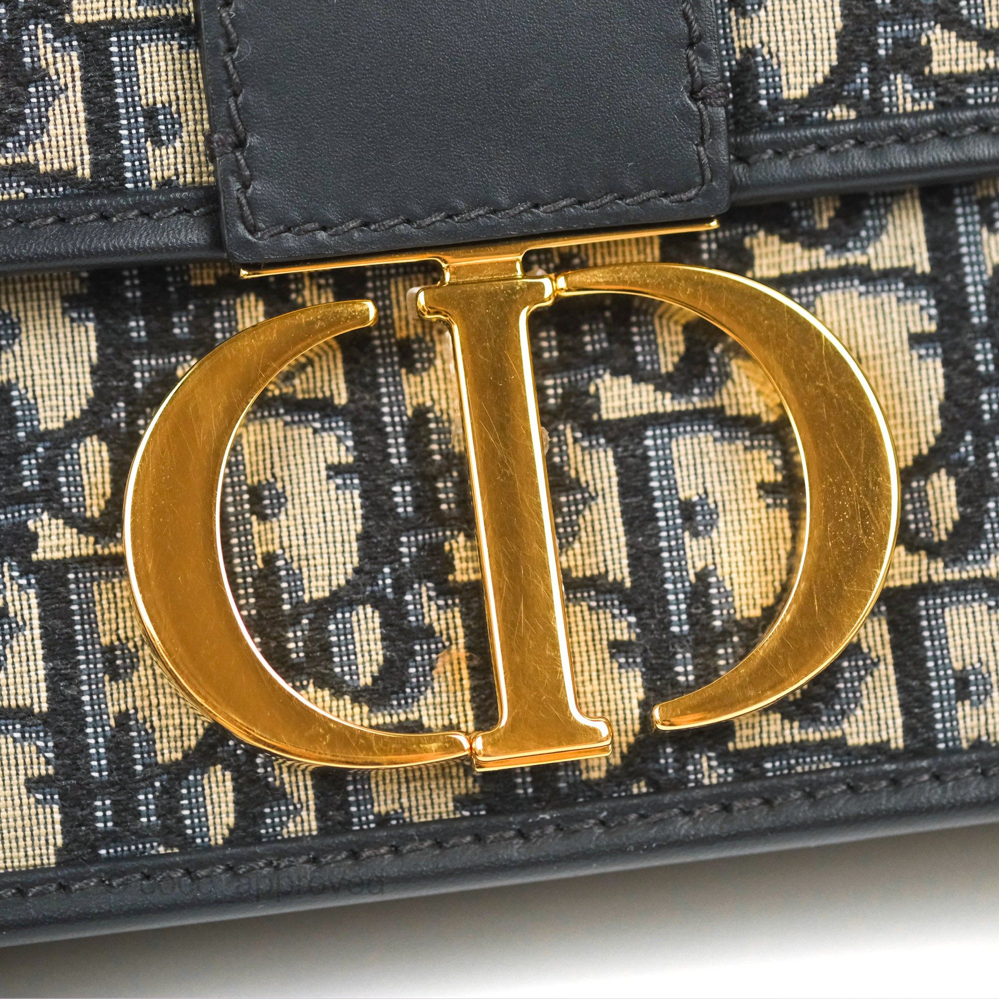 Dior 30 Montaigne East-West Bag With Chain Blue Dior Oblique Jacquard –  Coco Approved Studio