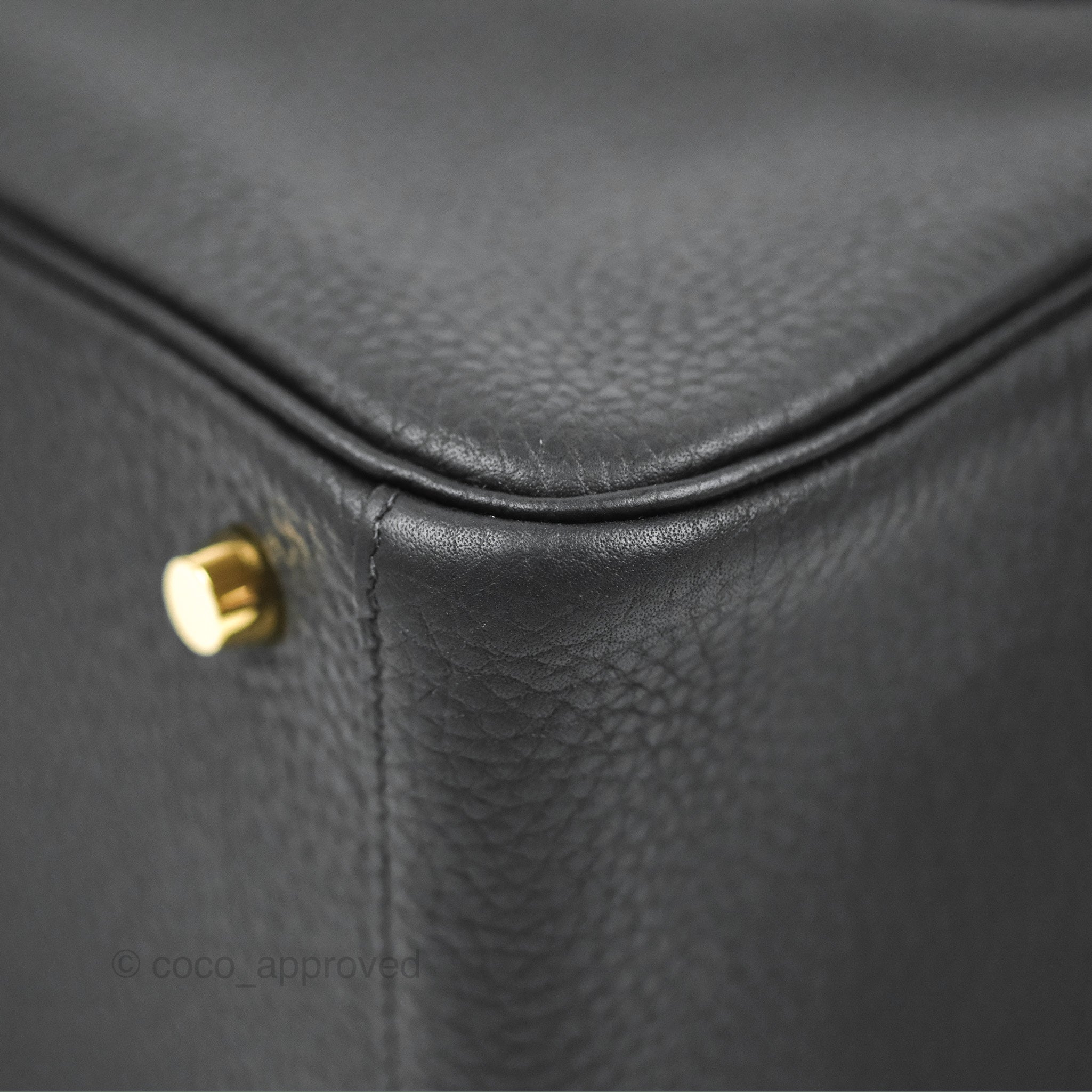 Hermes 26cm Black Clemence Leather and Palladium Hardware Lindy Bag -  Yoogi's Closet