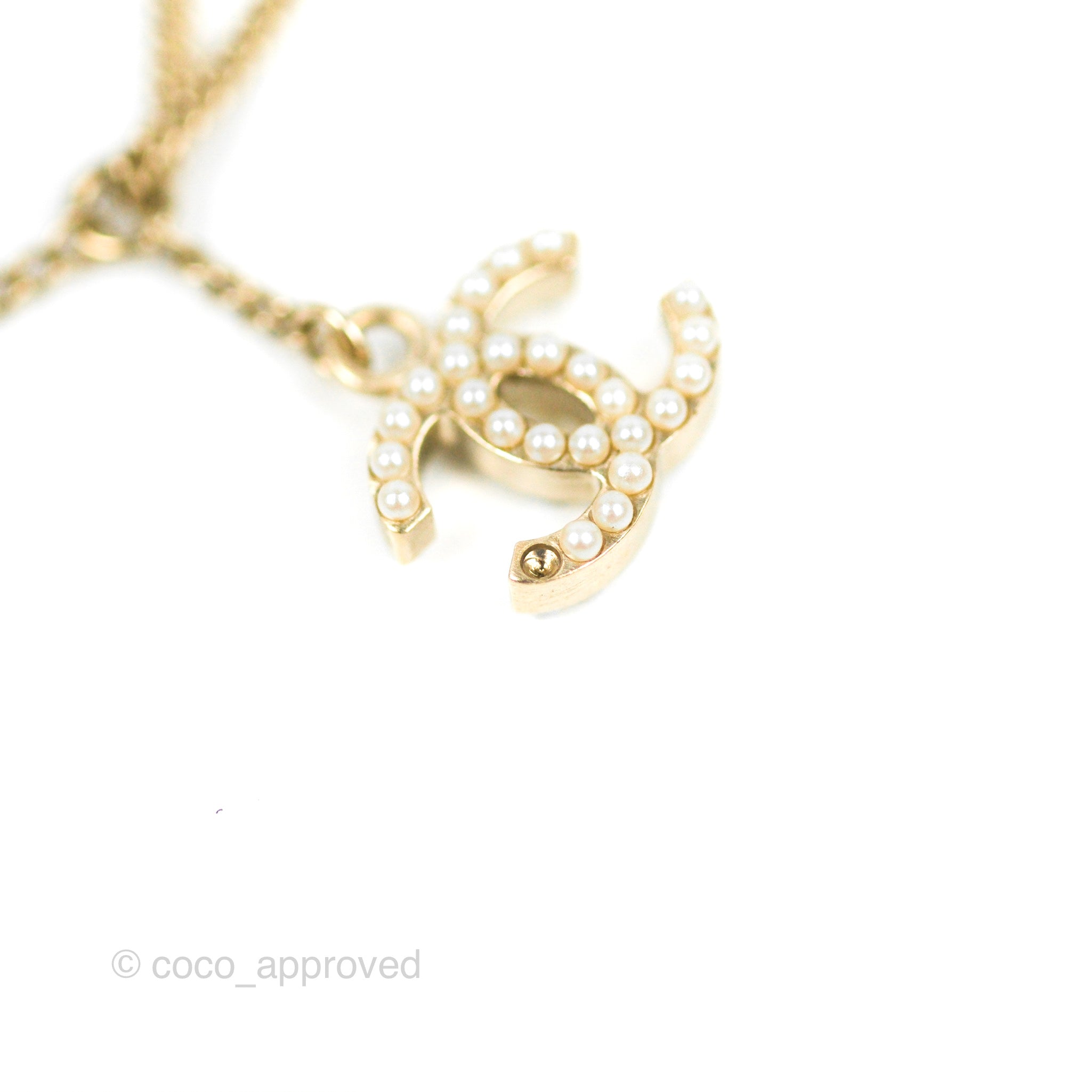Vintage Chanel Gold Horse Medallion Layering Pendant Necklace – Recess