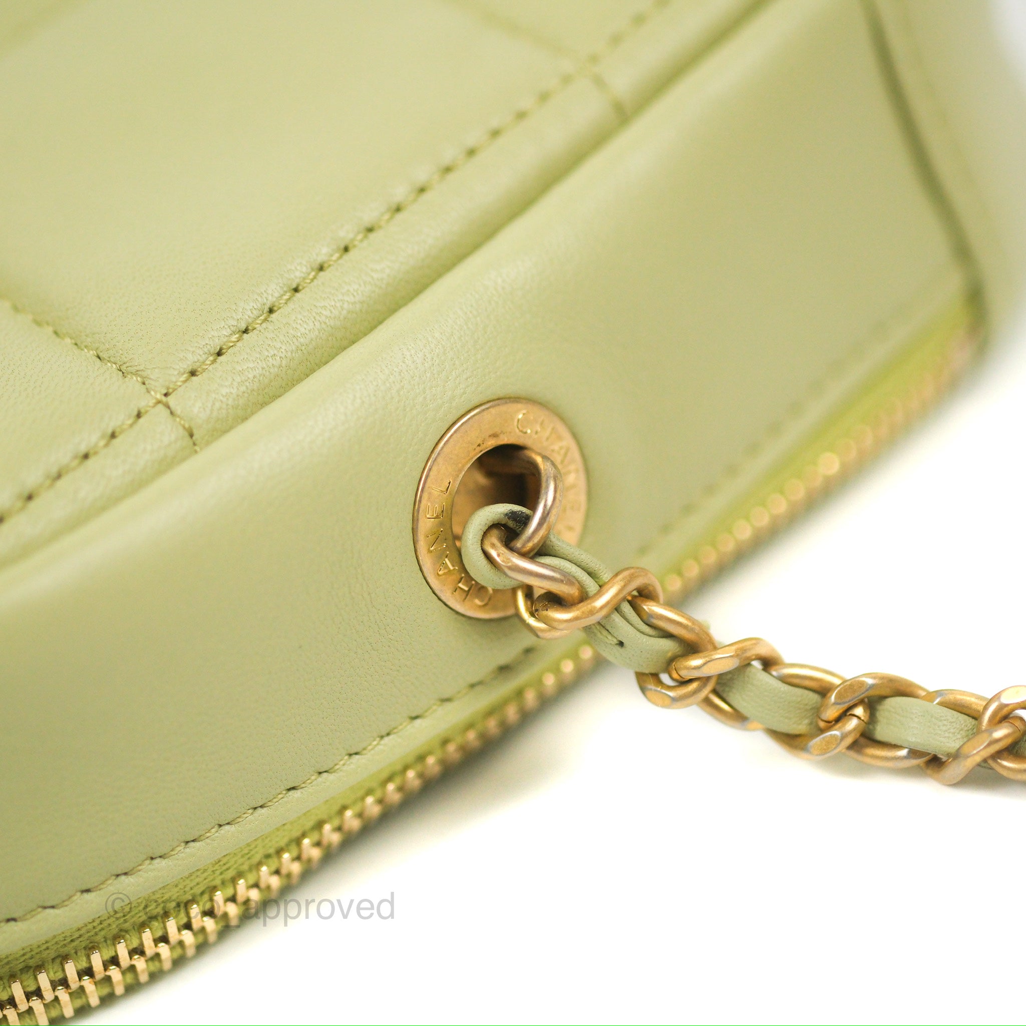 Chanel Small Quilted Diamond Cut Bag Green Lambskin Aged Gold Hardware –  Coco Approved Studio