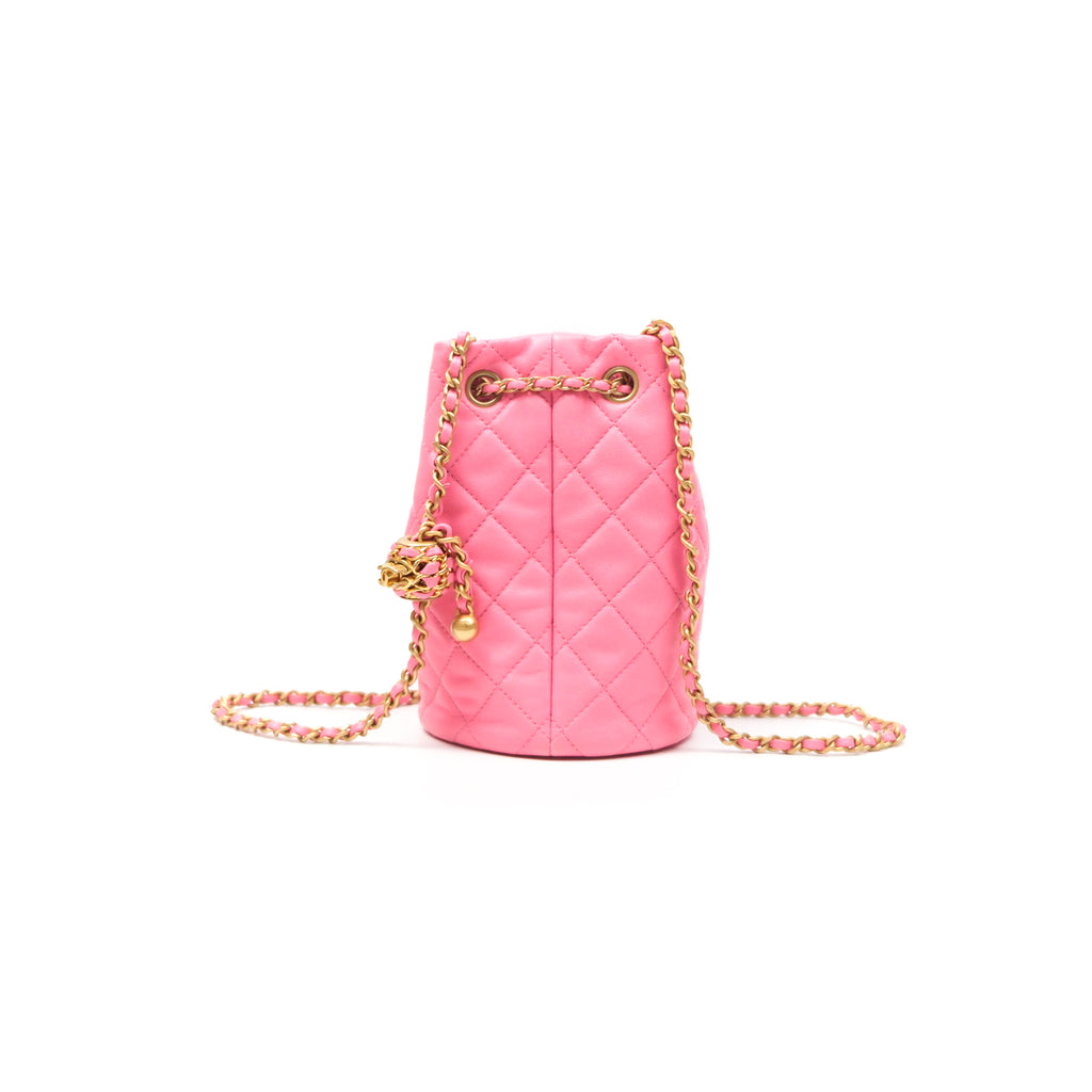 Chanel Pearl Crush Drawstring Bucket Bag Pink Lambskin Aged Gold Hardware