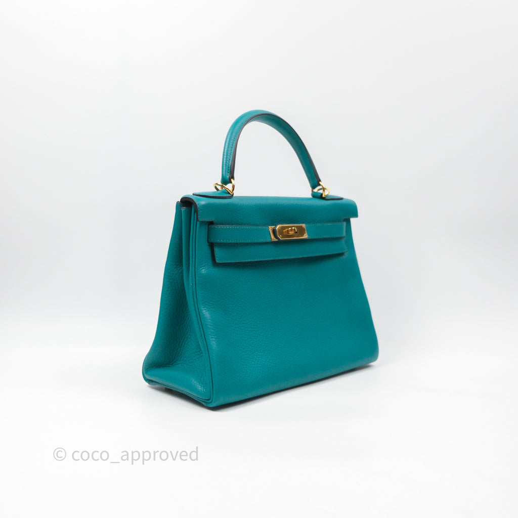 Hermès Kelly 28 Retourne Bleu Paon 7F Clemence Gold Hardware