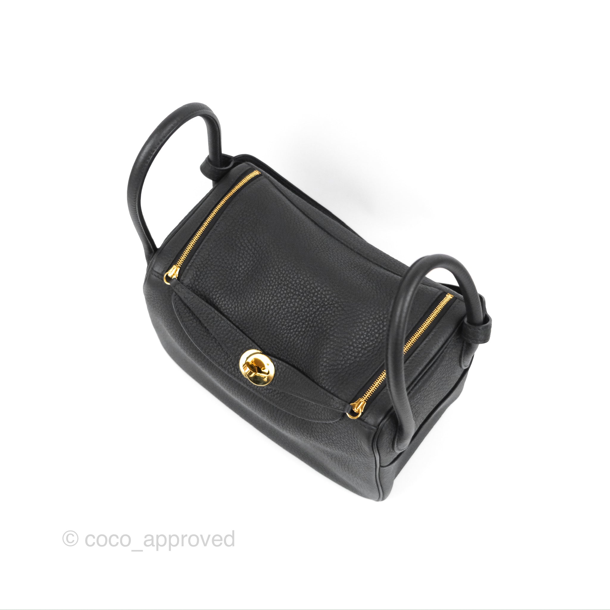 Hermès Lindy 26 Taurillion Clemence Black Gold Hardware – Coco Approved  Studio