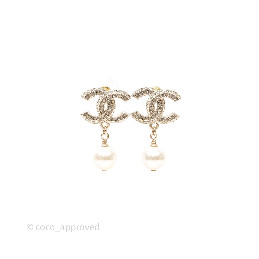 Chanel Crystal CC Pearl Drop Earrings Gold Tone 24V