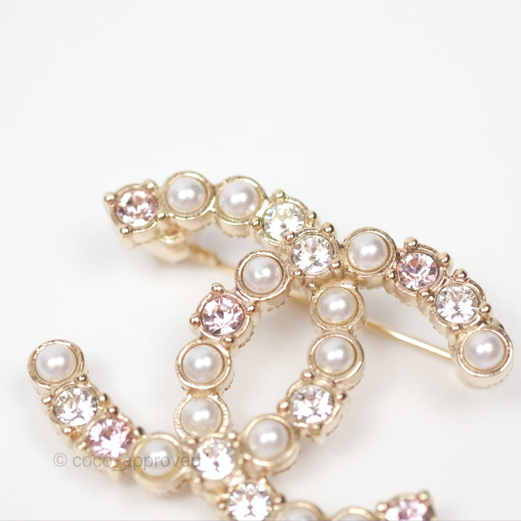 Chanel Pearl Pink Crystal CC Brooch Gold Tone 23C