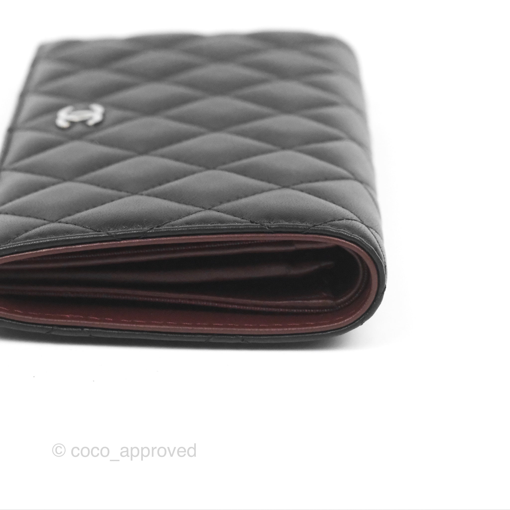 Sold at Auction: CHANEL BIFOLD WALLET FRONT LOGO