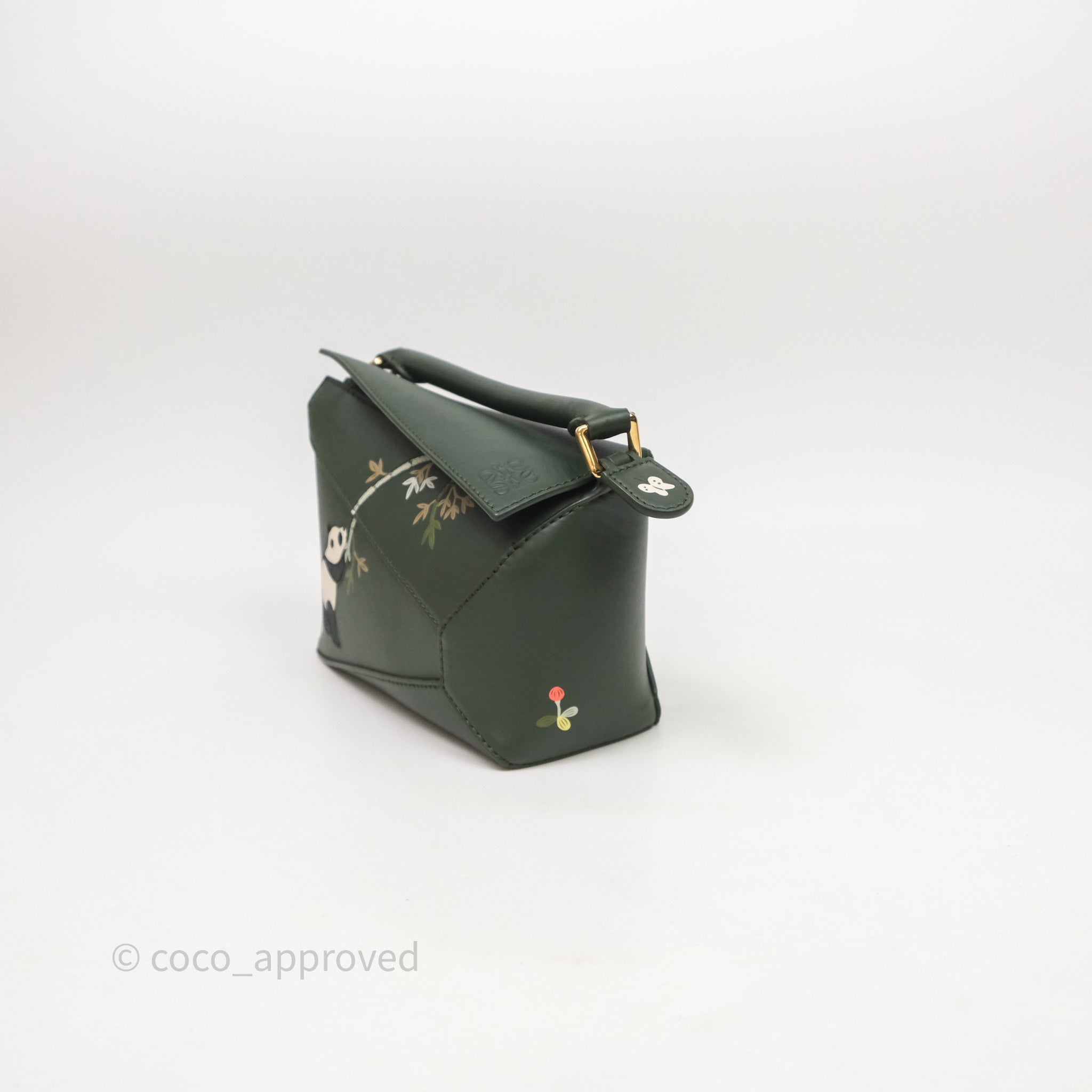 Loewe X SUNA FUJITA Mini Pandas Puzzle Bag Dark Green Calfskin Loewe X SUNA FUJITA Mini Pandas Puzzle Bag Dark Green Calfskin
