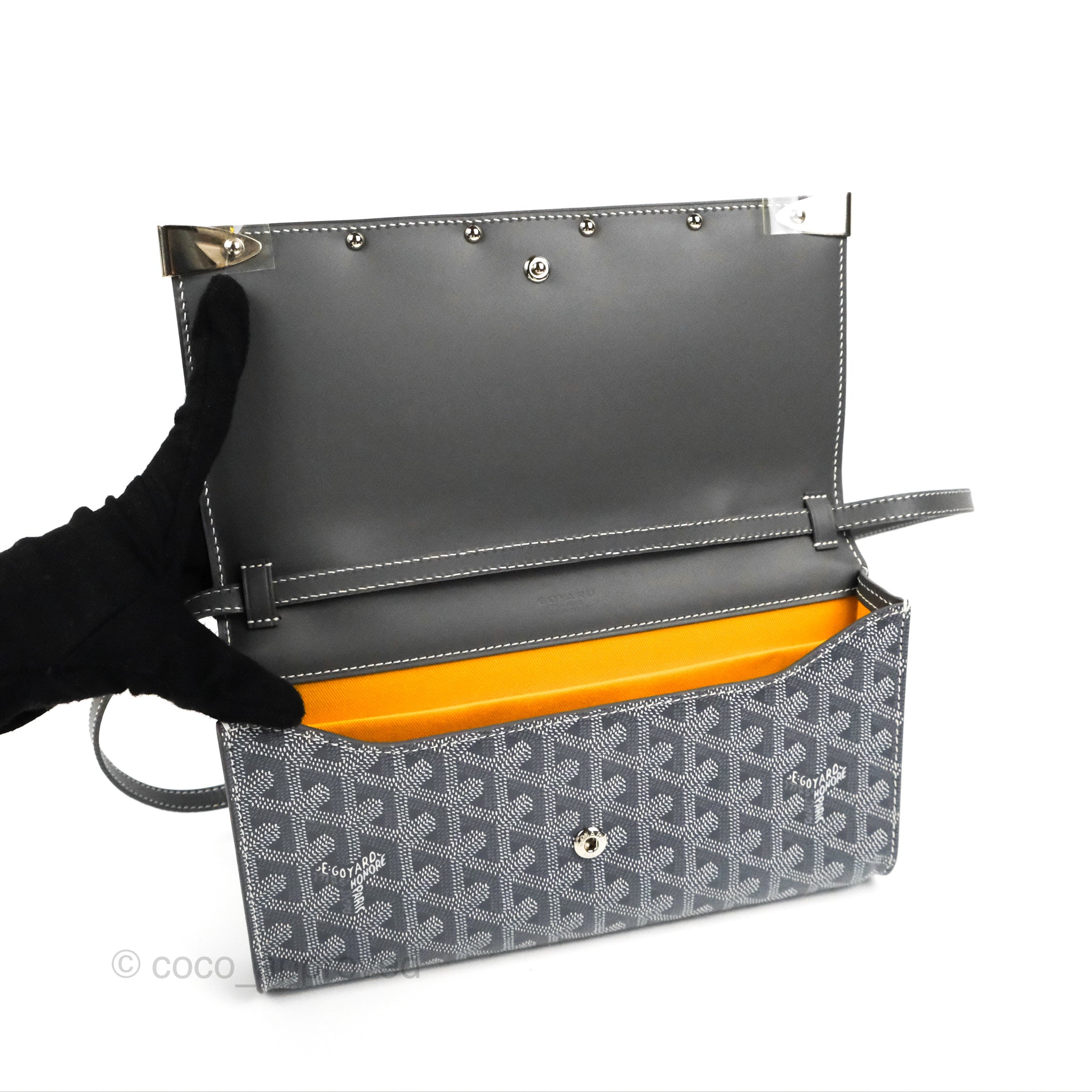 Goyard monte carlo pm clutch Clearance