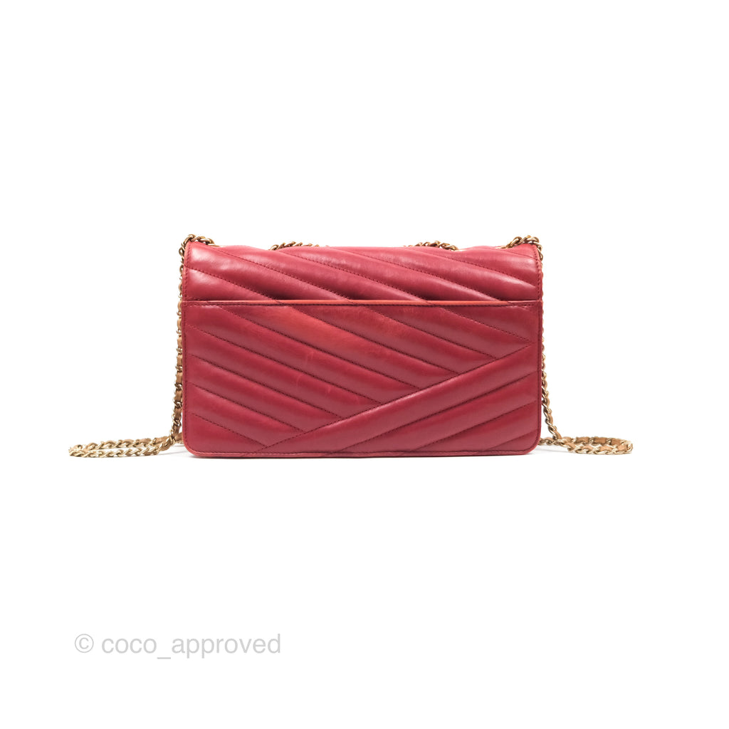 Chanel Chevron Shoulder Bag Red Calfskin Aged Gold Hardware