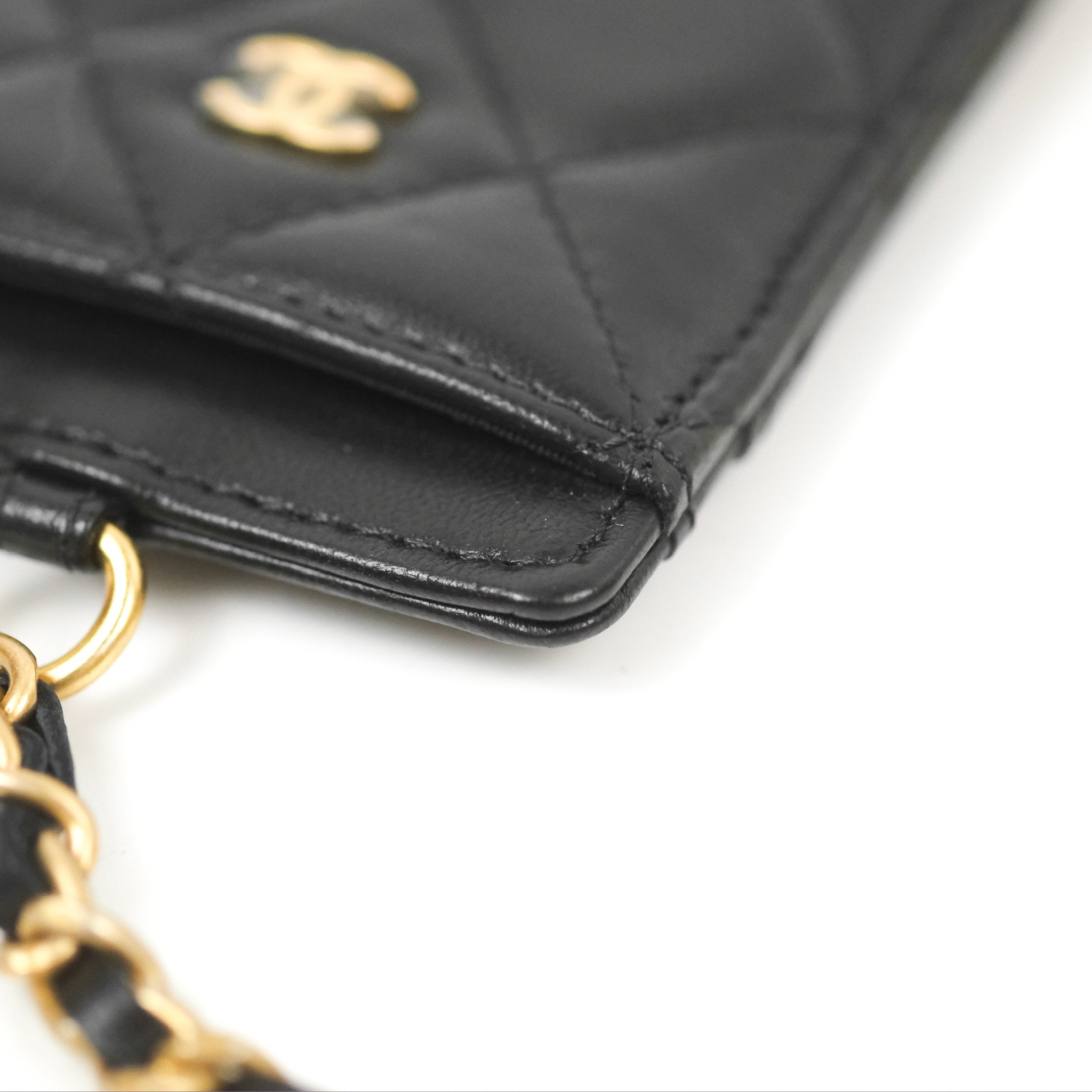 Chanel Pearl Lambskin Pearl Crown CC Wristlet Multi Pouches Black – Coco  Approved Studio