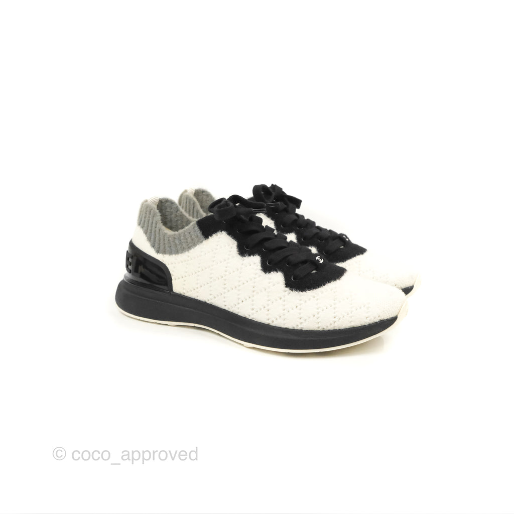Chanel Sneakers Black/White Size 39