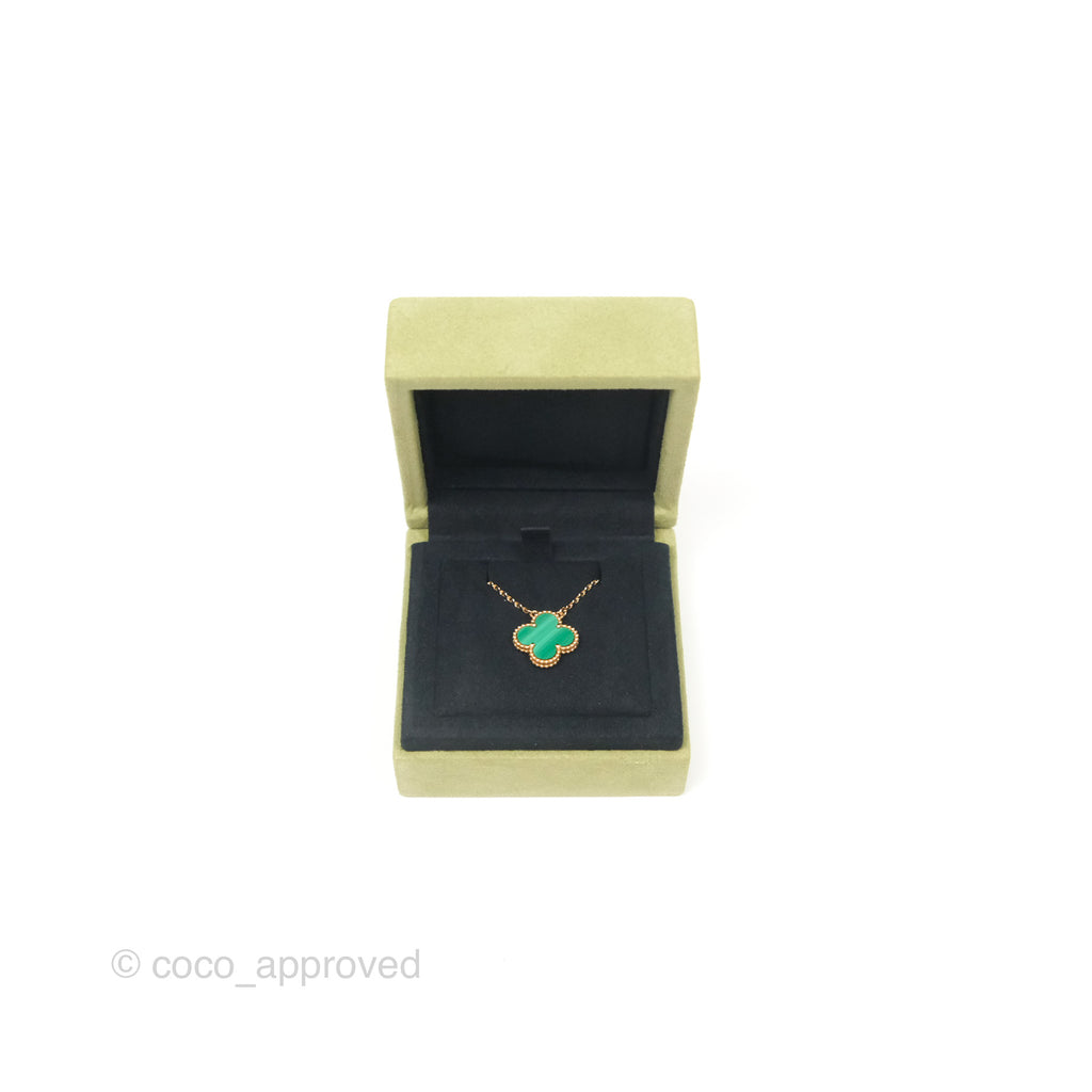 Van Cleef & Arpels Vintage Alhambra Pendant Malachite Yellow Gold