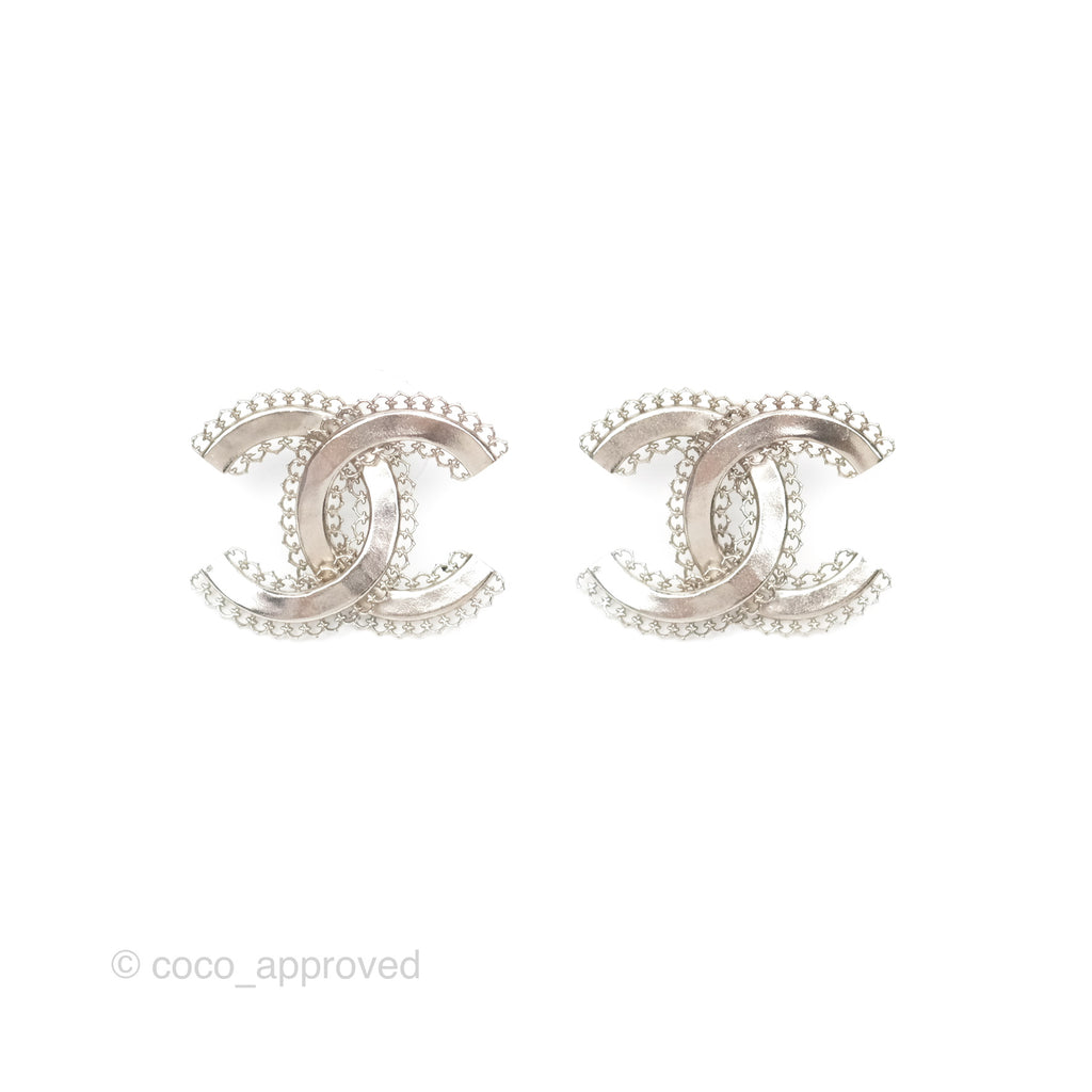 Chanel CC Earrings Silver Tone 15A