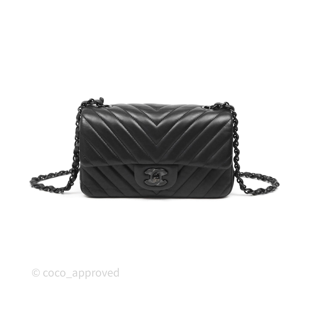 Chanel Chain Around Mini Rectangular Lamb Black | SACLÀB