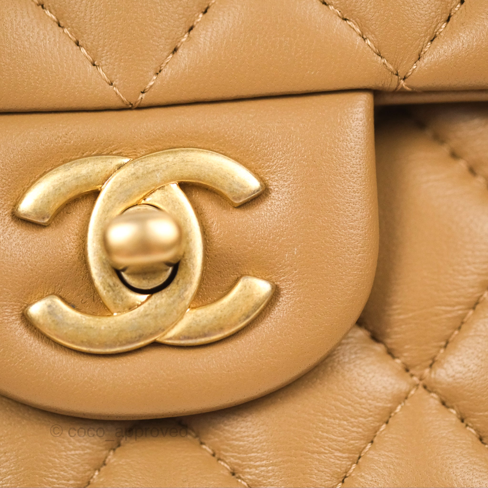 Chanel Top Handle Mini Rectangular Flap Bag Ecru/Beige Lambskin Gold H –  Coco Approved Studio