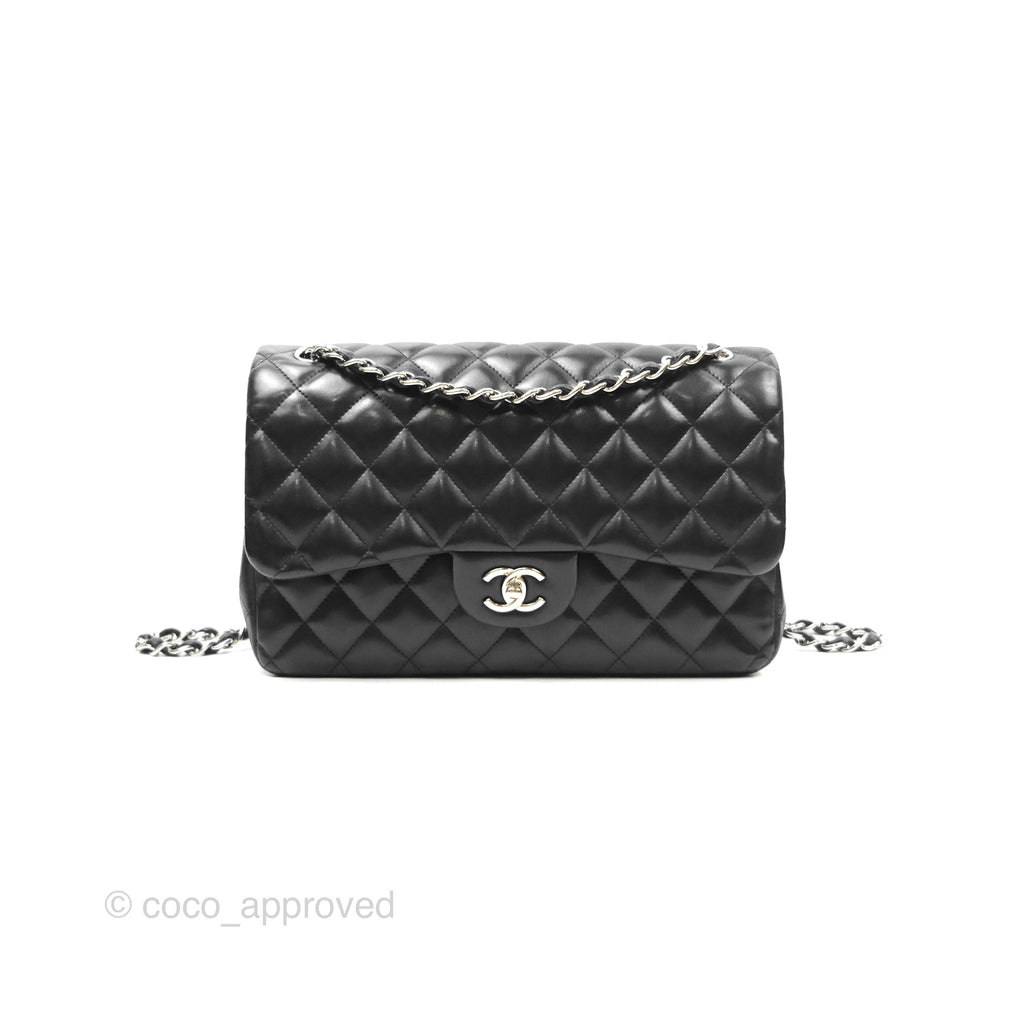 Chanel Jumbo Double Flap Black Lambskin Silver Hardware⁣⁣