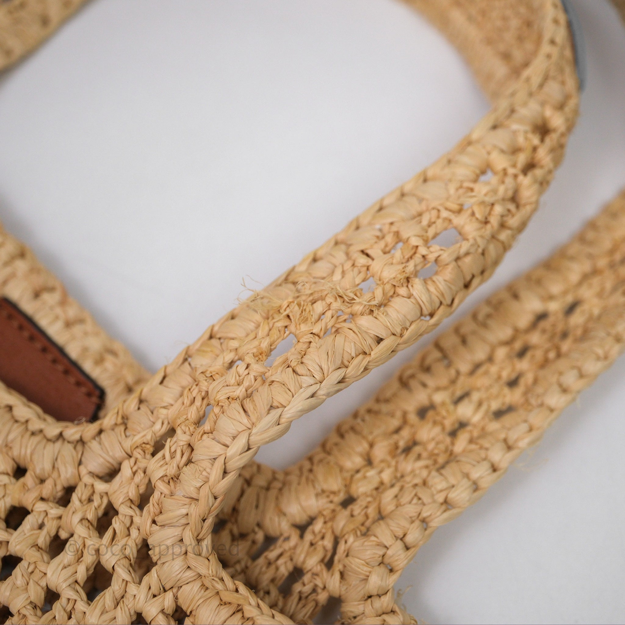 Louis Vuitton OnTheGo MM Raffia Natural – Coco Approved Studio