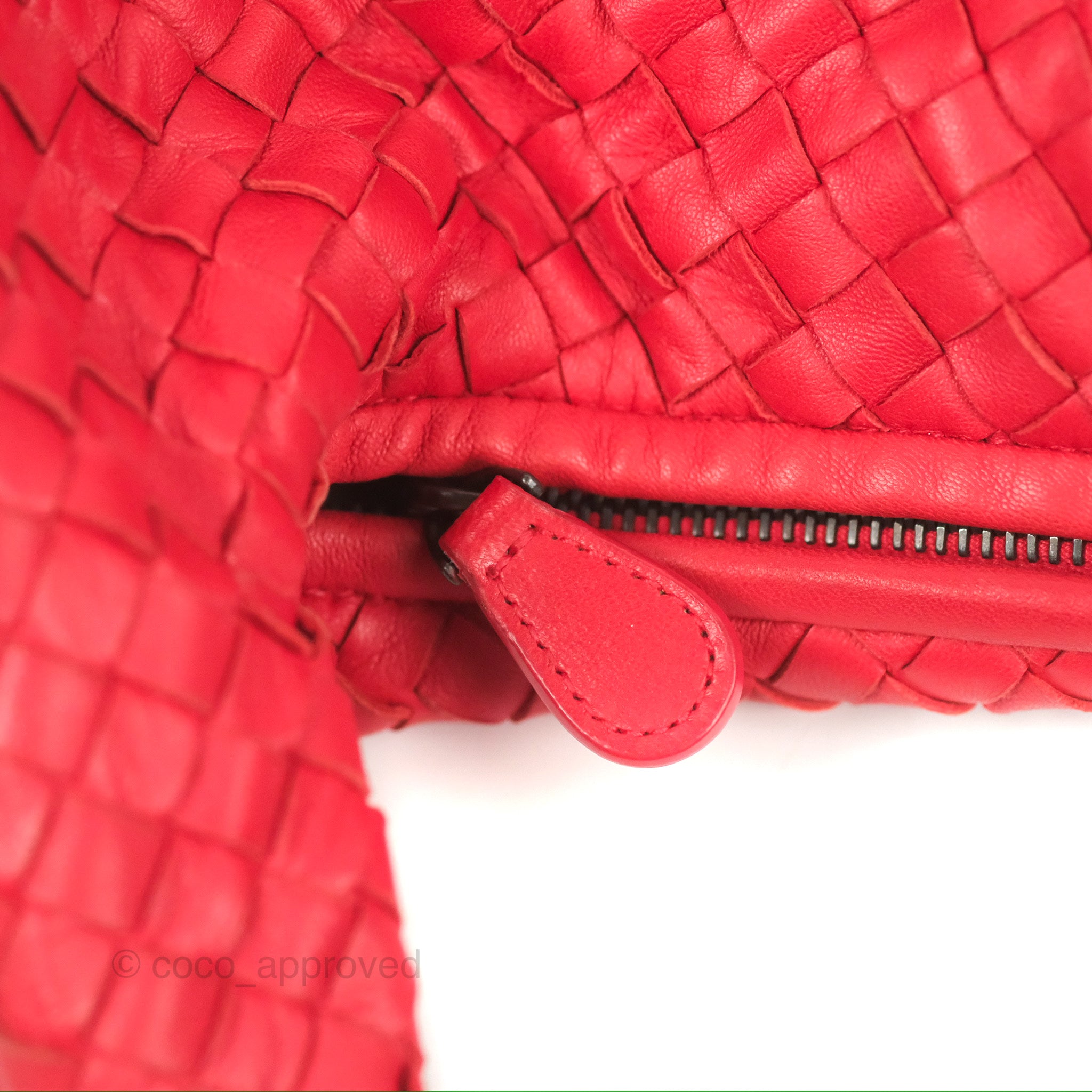 BOTTEGA VENETA Red Intrecciato Woven Nappa Leather Hobo Bag - 100% authentic