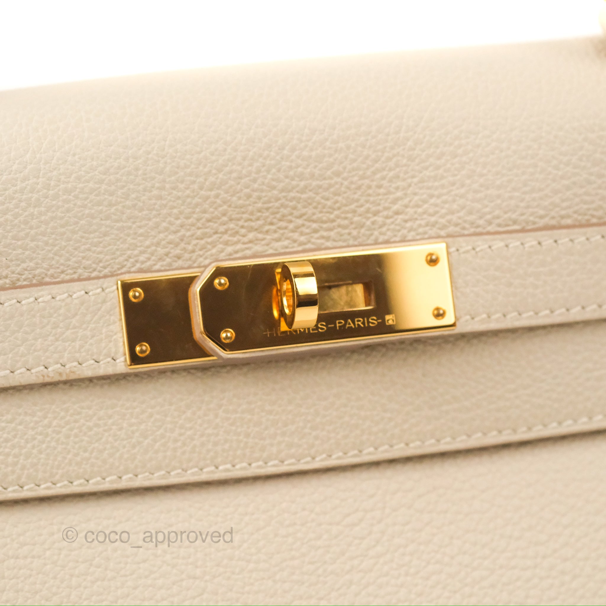Hermès Kelly 28 Craie Togo Gold Hardware GHW — The French Hunter