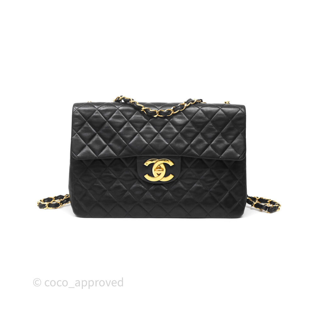 Chanel Vintage Jumbo Single Flap Black Lambskin 24K Gold Hardware