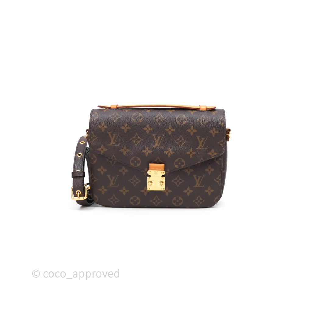 Louis Vuitton Pochette Metis Monogram Canvas