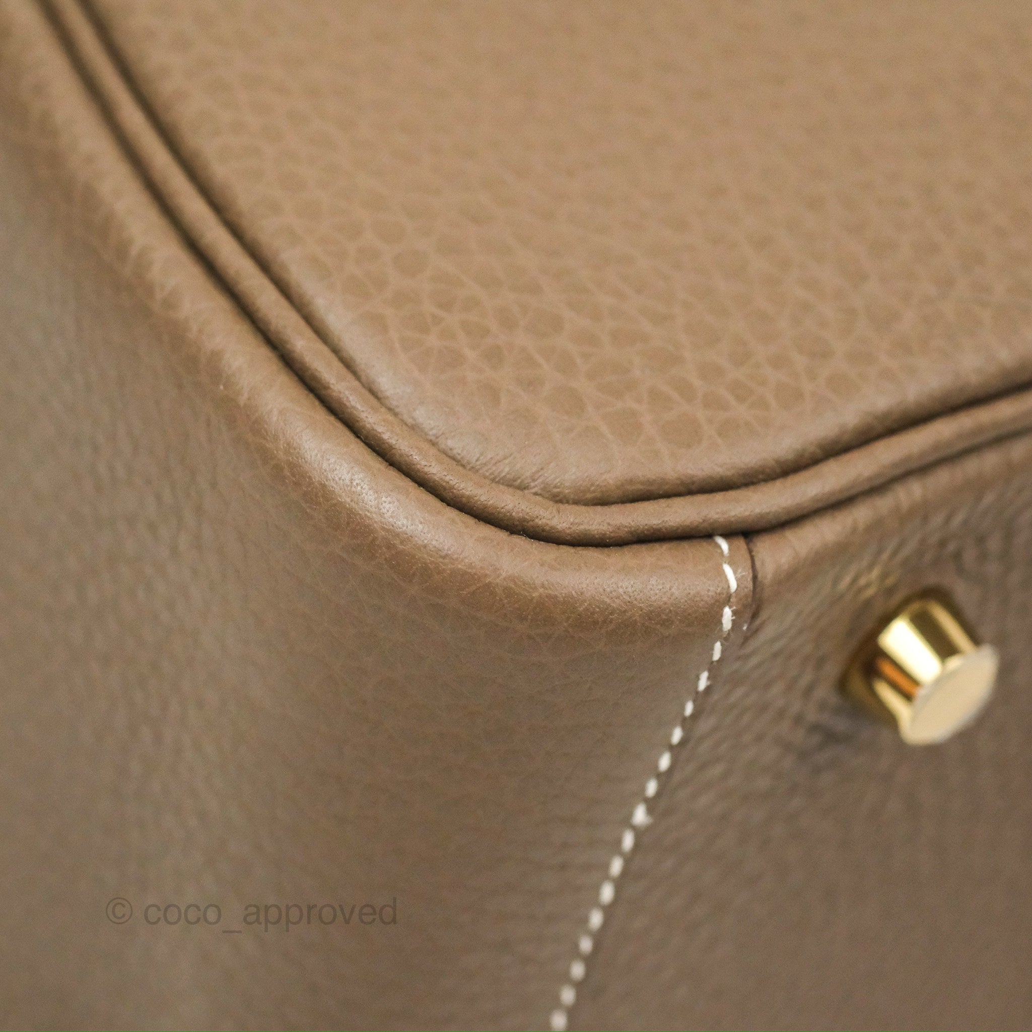 HERMÈS Lindy 30 shoulder bag in Etoupe Clemence leather with Gold hardware  [Consigned]-Ginza Xiaoma – Authentic Hermès Boutique