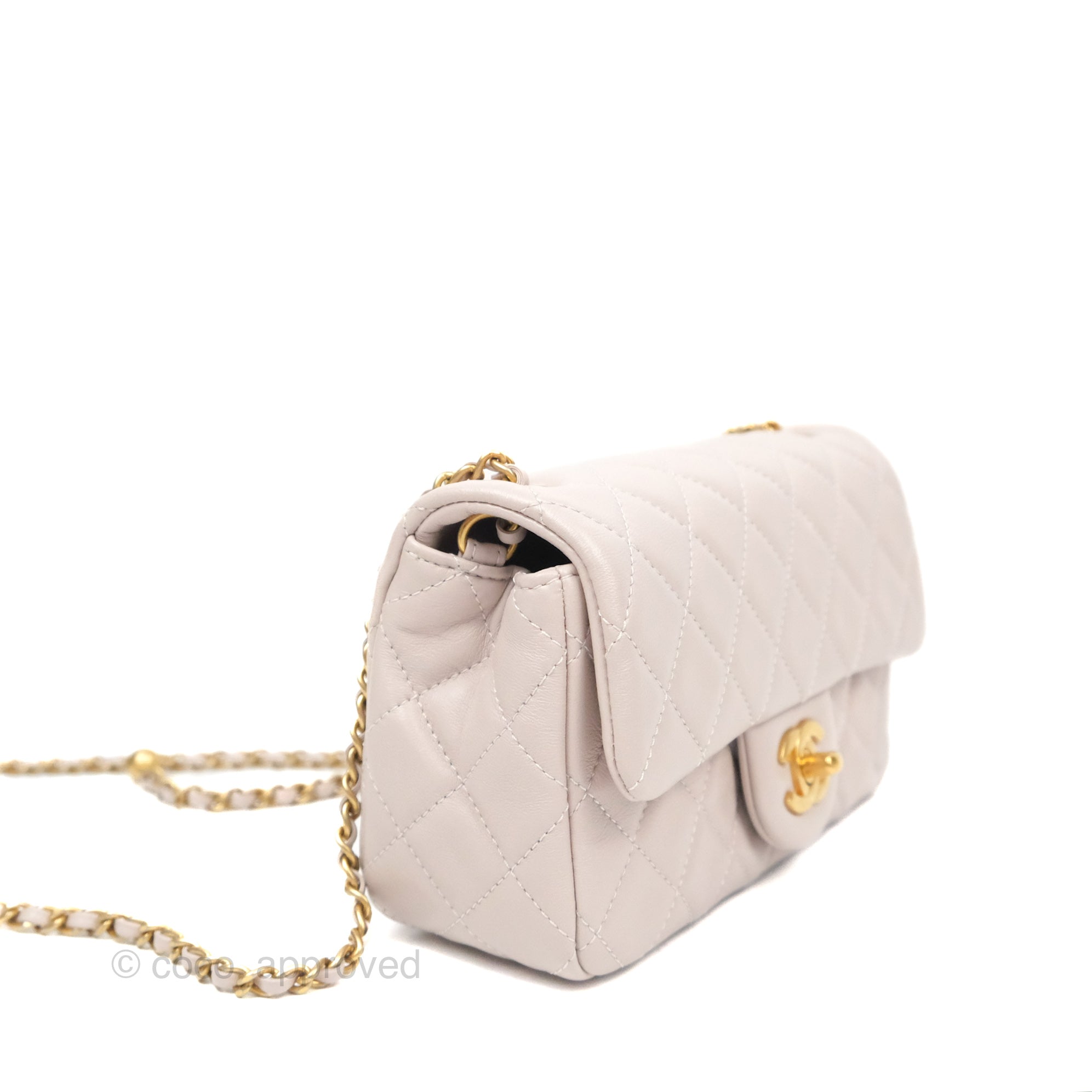 Chanel Pearl Crush Mini Flap White & Light Purple +Mod Shots, Chanel  Unboxing 2021