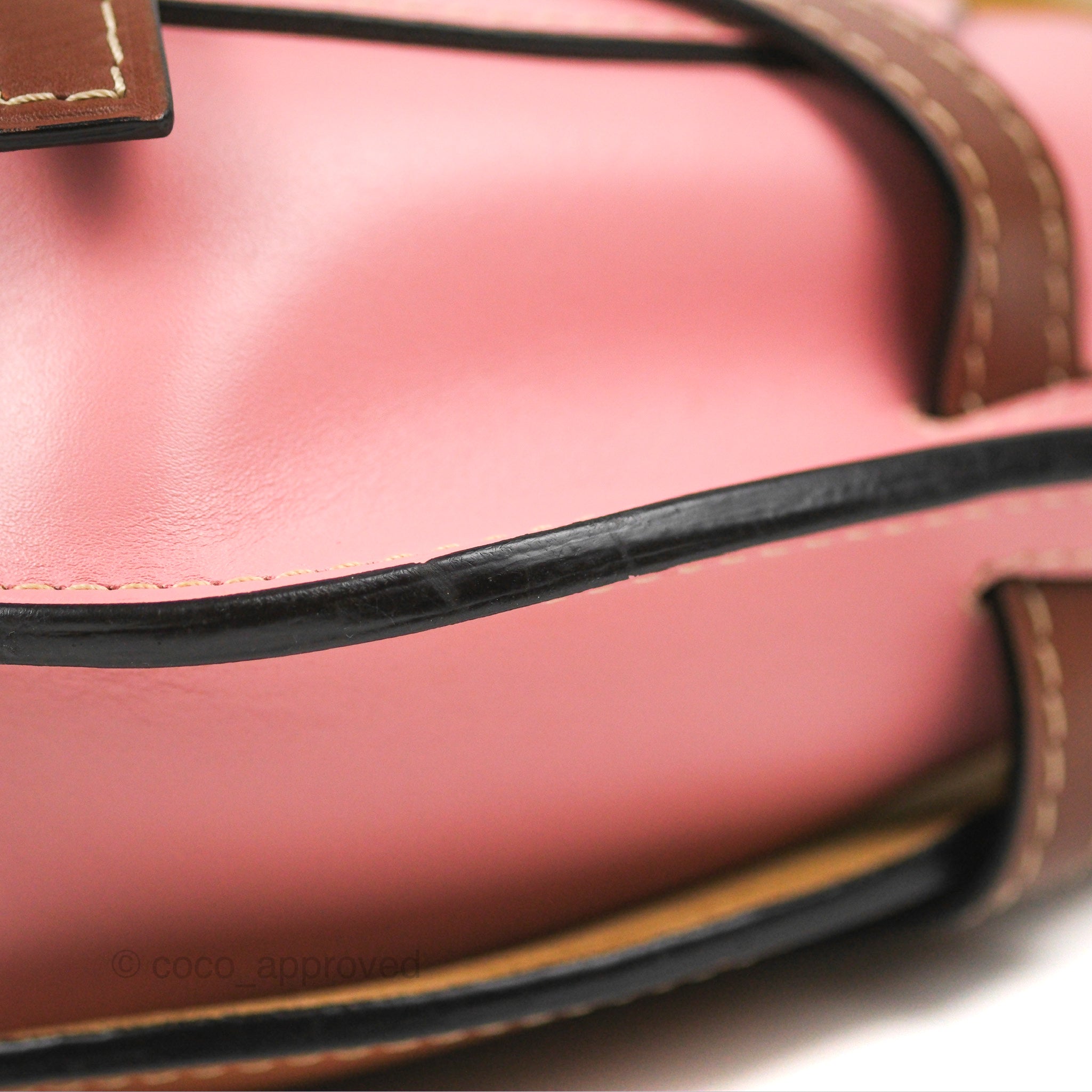 Loewe Small Gate Bag Smooth Calfskin in Tan/Pink