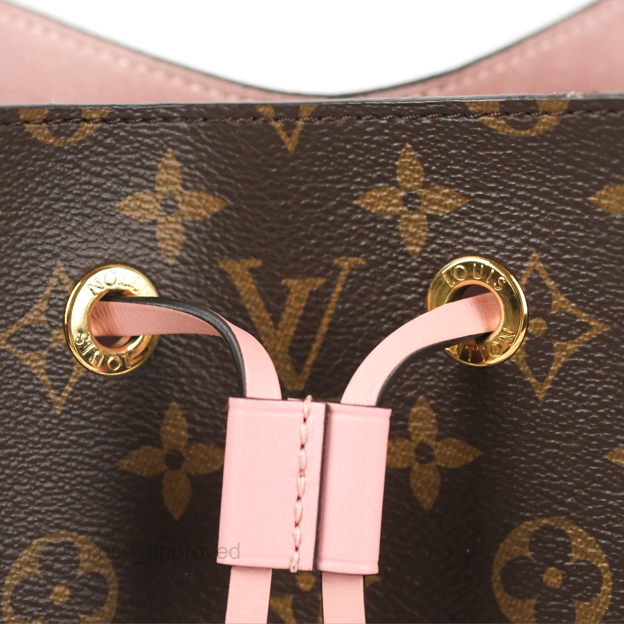 Louis Vuitton Monogram Canvas & Rose Poudre Pink Neonoe Bucket Bag Brown  ref.620384 - Joli Closet