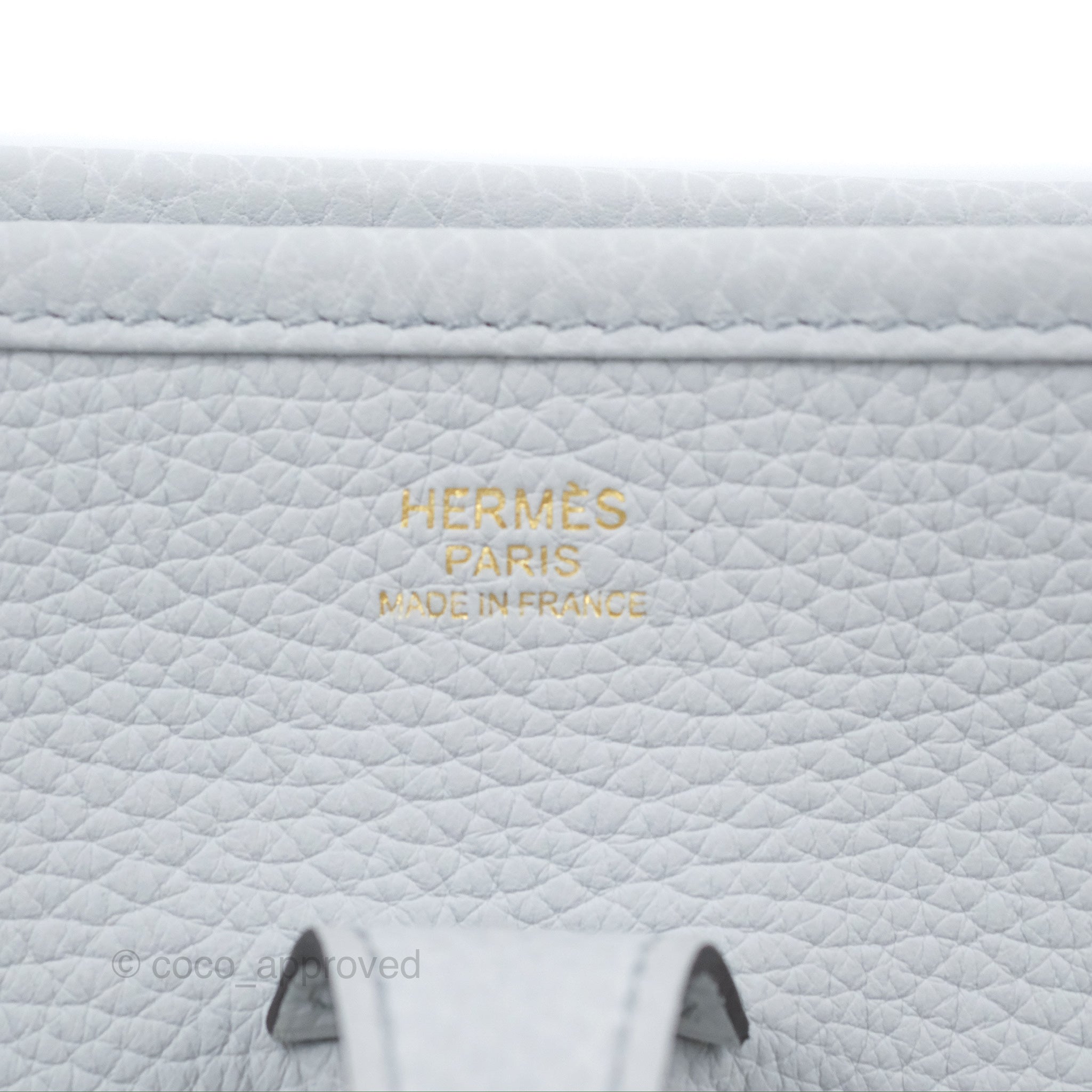 EVELYNE III 16 GOLD COLOUR IN TOGO LEATHER WITH PALLADIUM HARDWARE AND  RAINBOW STRAP. HERMÈS, 2018, Hermès Handbags, Jewellery
