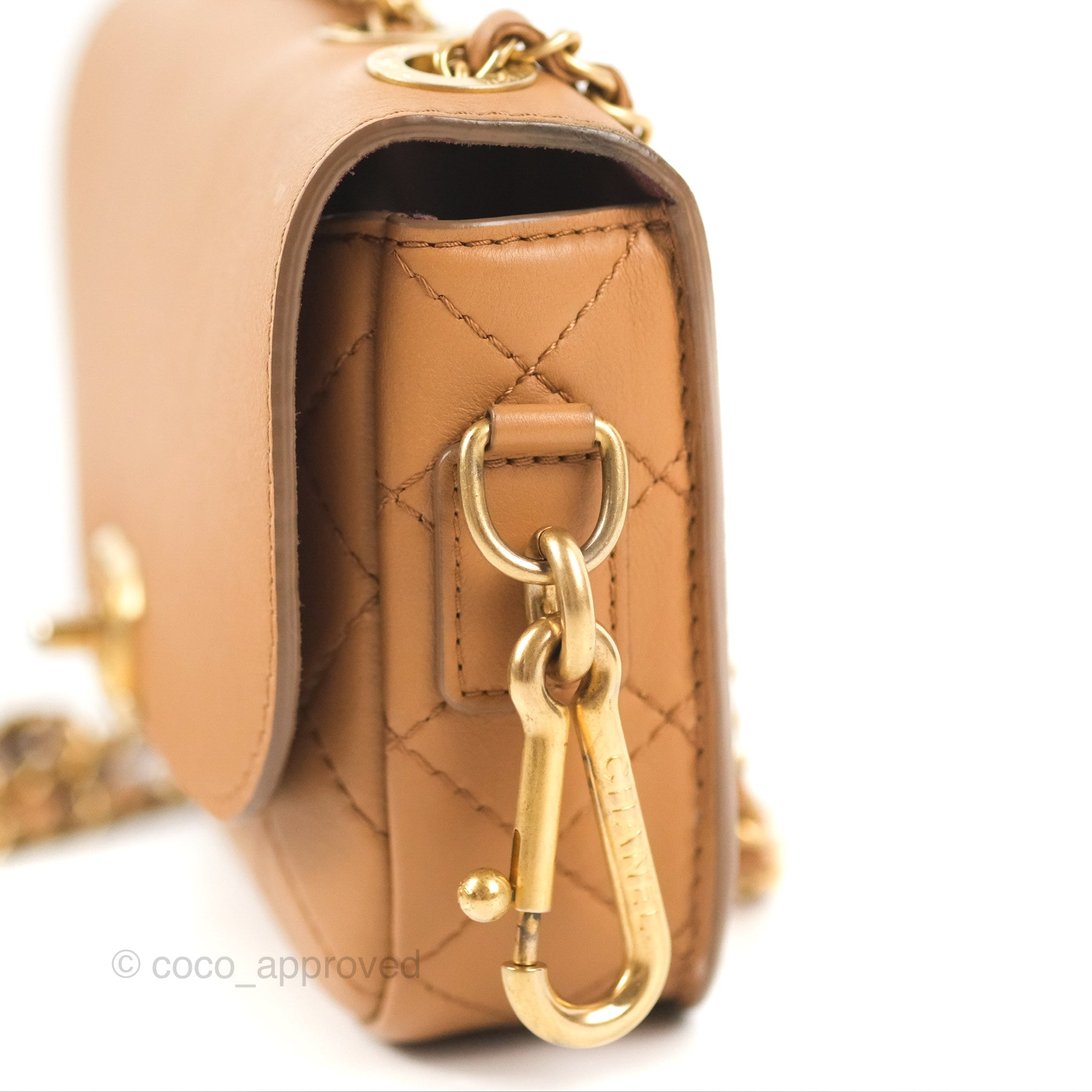 Chanel Flap Bag with Coin Purse Caramel Beige Calfskin Aged Gold Hardw – Coco  Approved Studio
