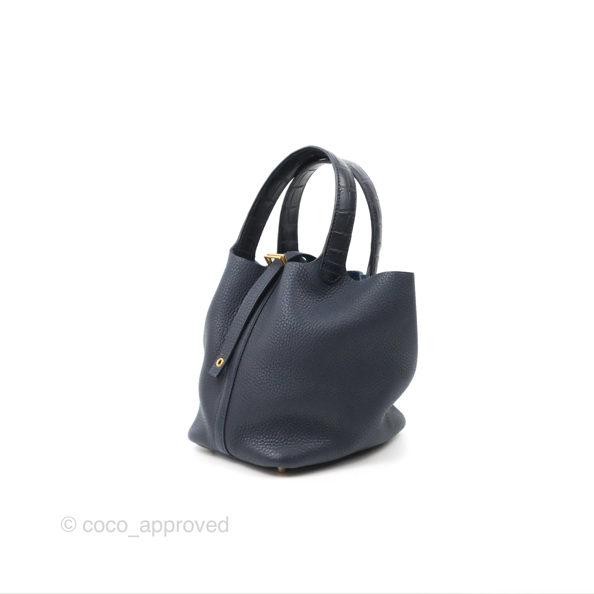 Hermès Picotin Lock 18 Touch Croc Handle Bleu Nuit 2Z Clemence