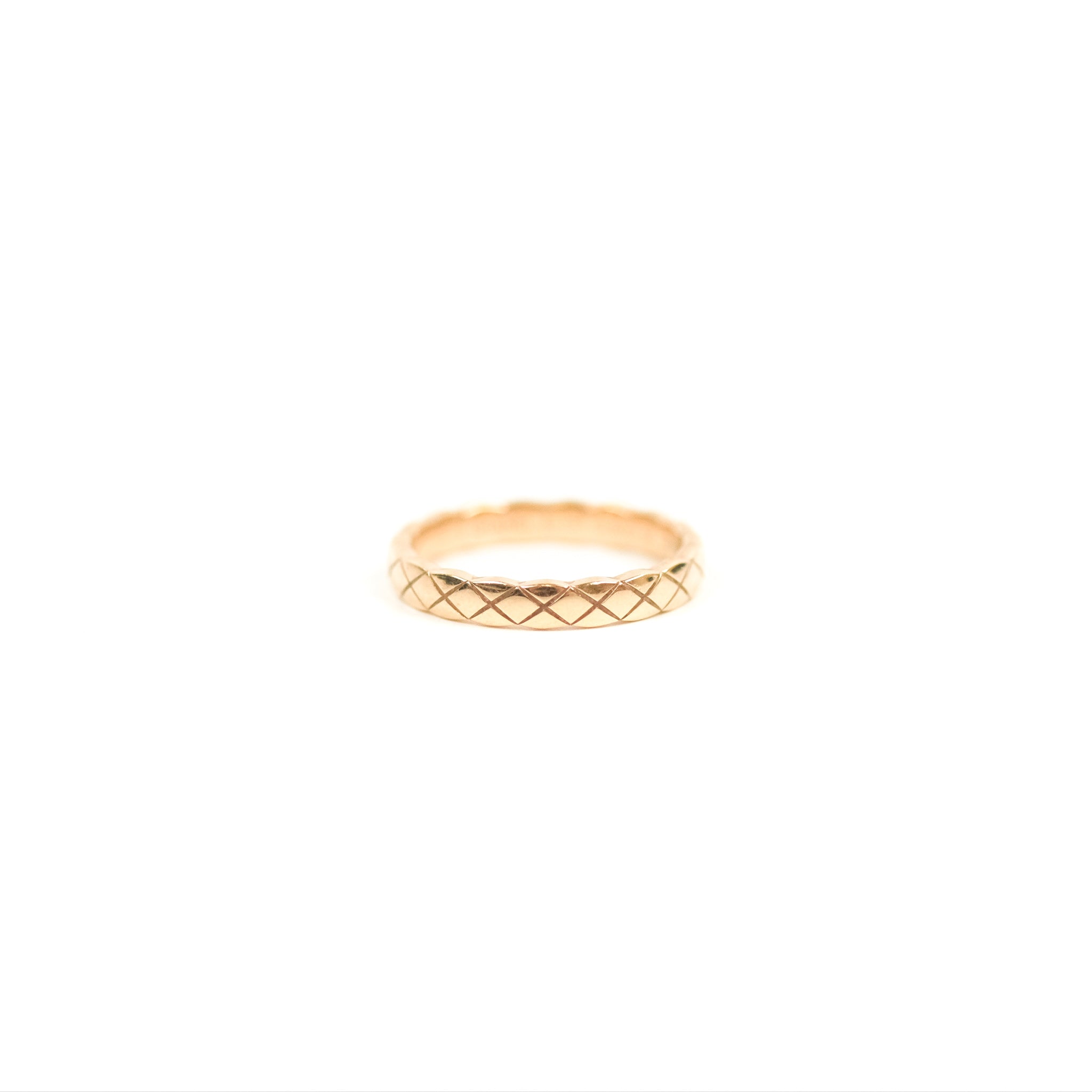 Chanel Coco Crush 18k White Gold Quilted Diamond Ring