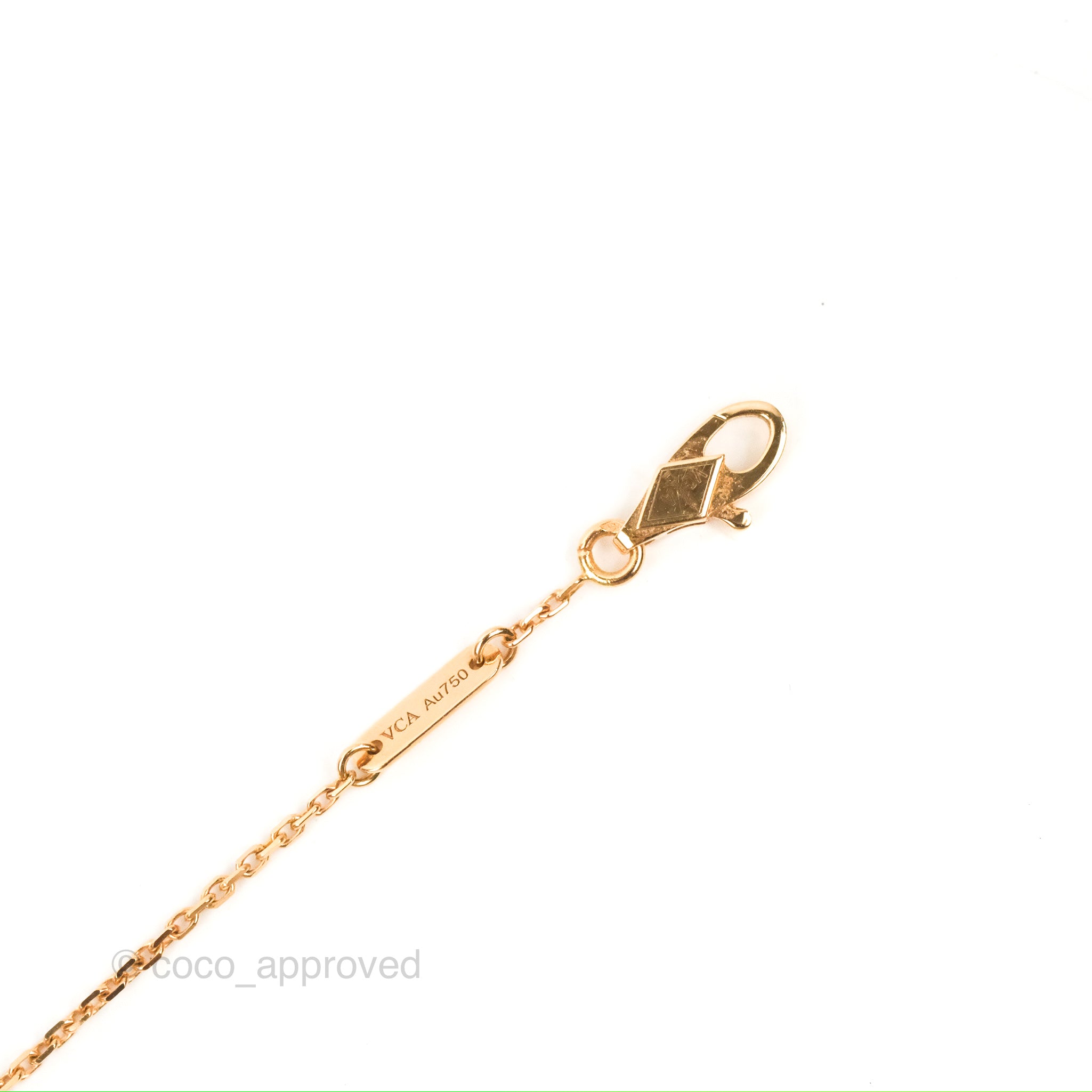 Van Cleef & Arpels Sweet Alhambra 1 Motif Bracelet Rose Gold – Coco  Approved Studio