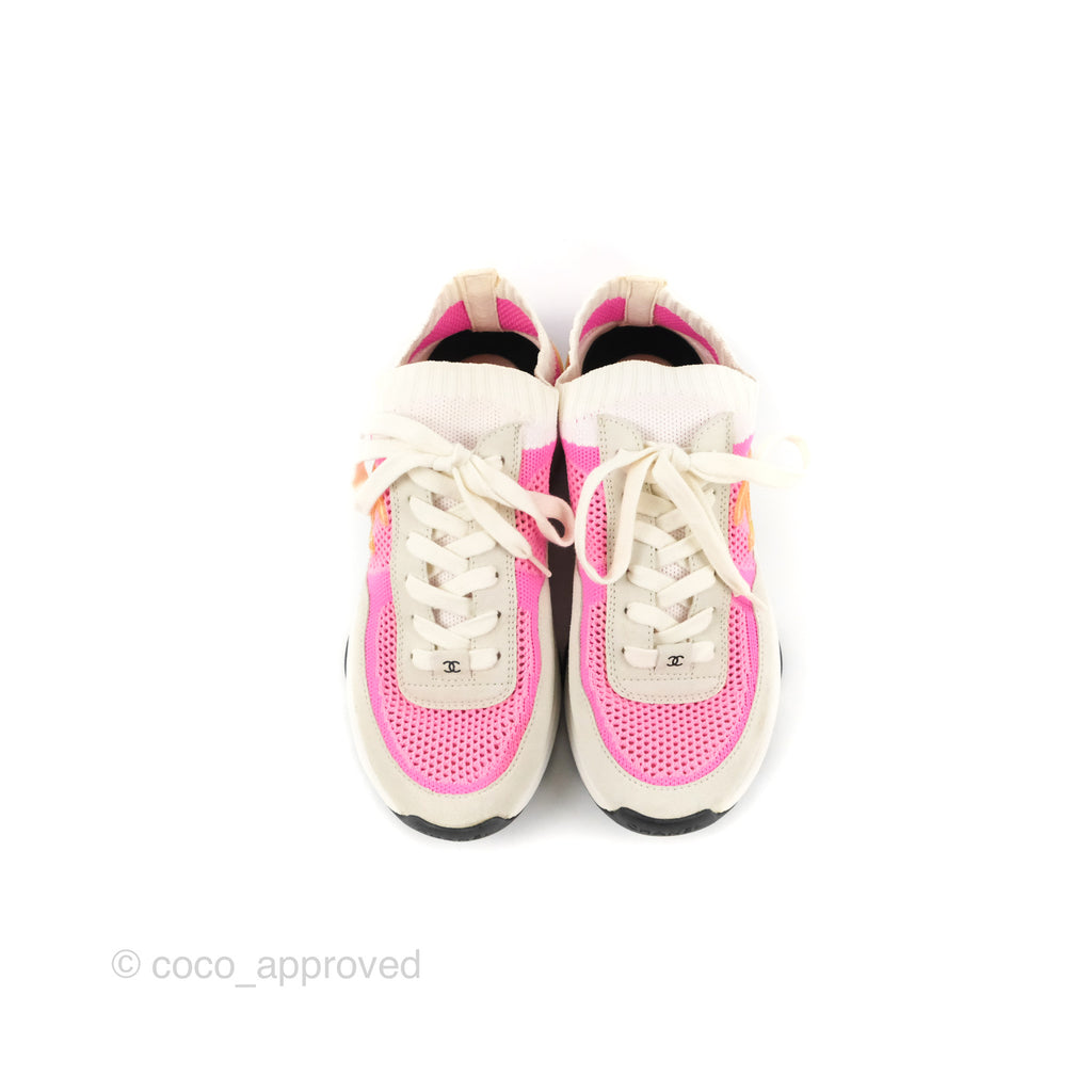 pastel Evaluering Havbrasme Chanel Low Top CC Trainers White Pink Sneakers Size 37.5 – Coco Approved  Studio