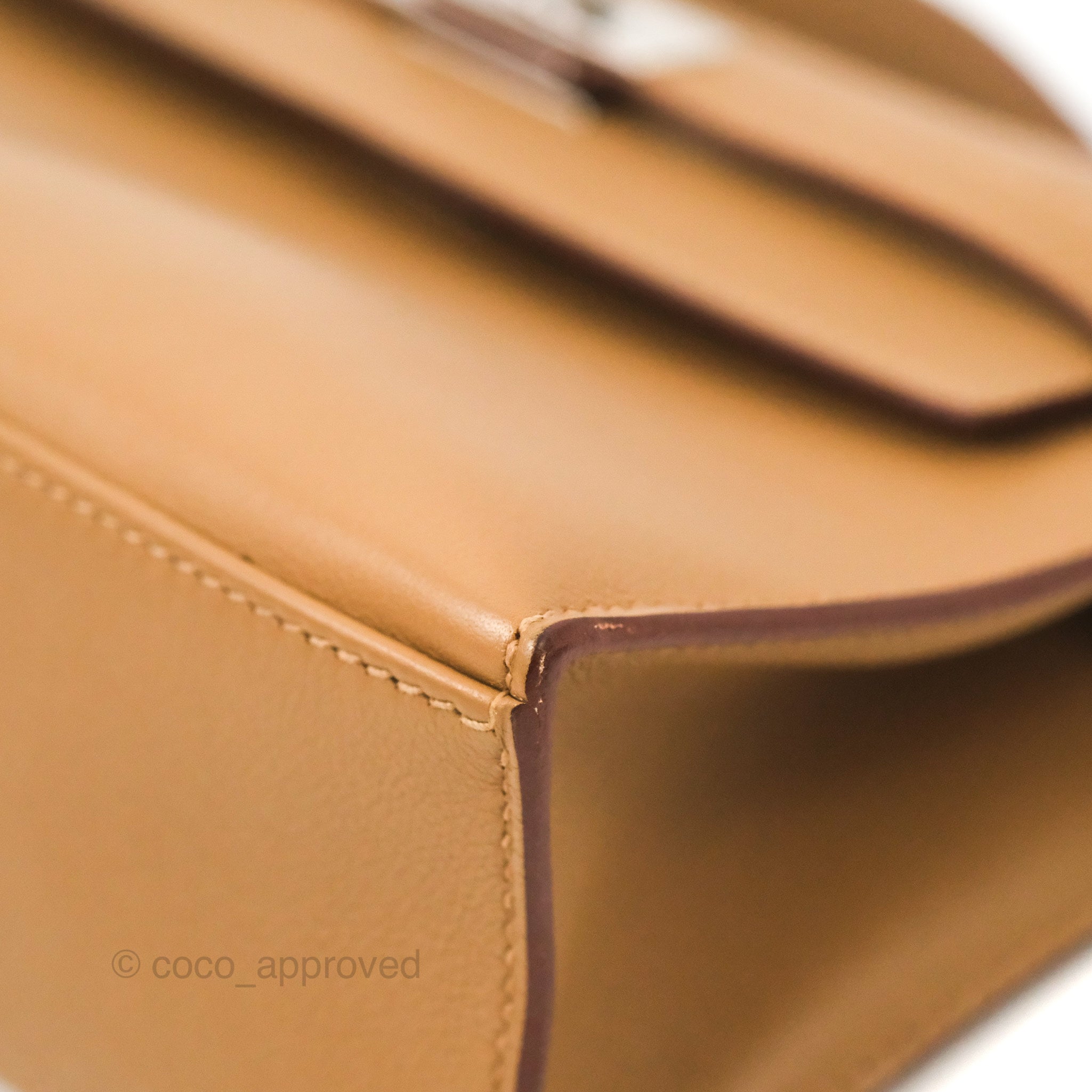 Hermes Nata I2 Swift Mini Kelly Pochette GHW Clutch Bag Handbag – MAISON de  LUXE