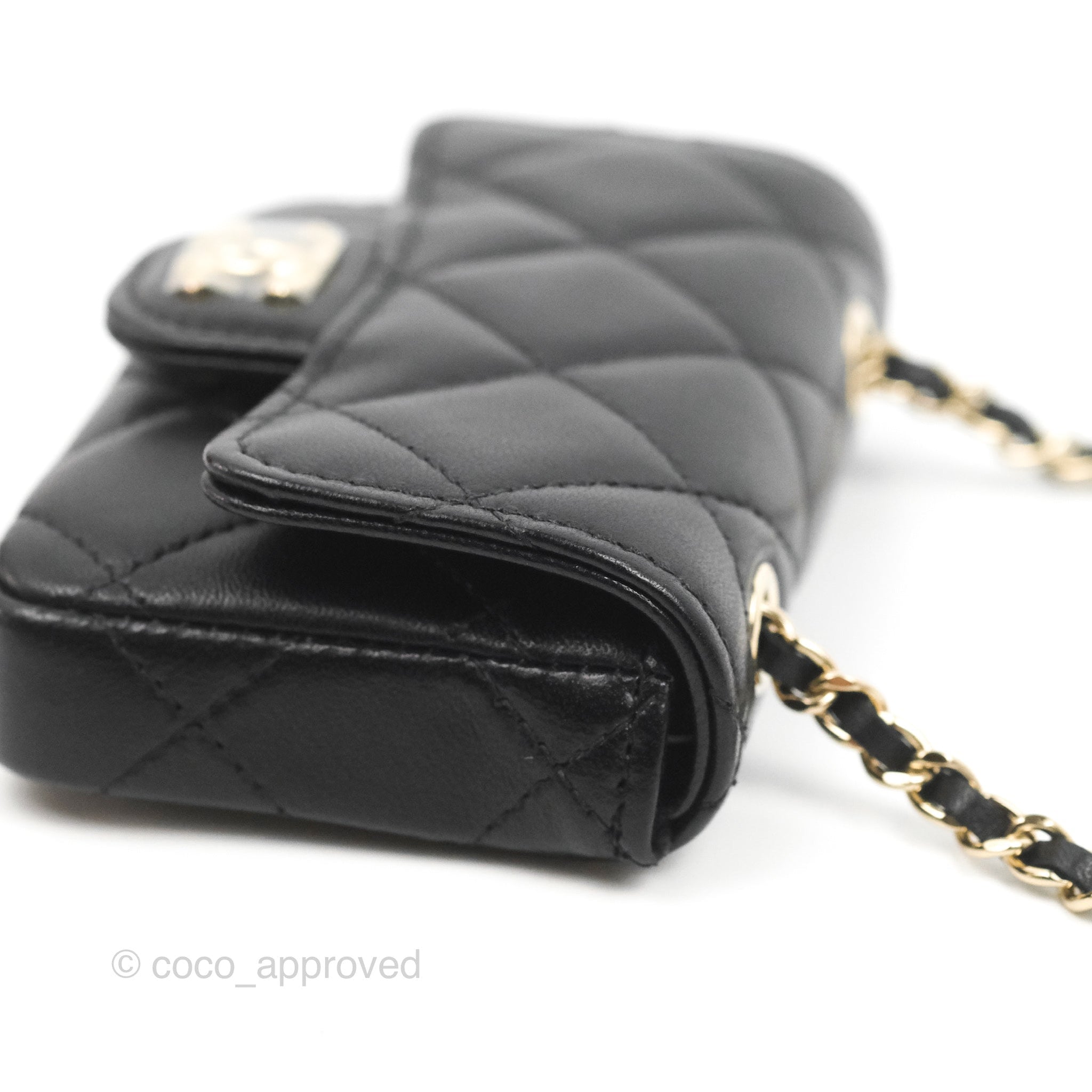 Chanel lambskin Chain belt with lambskin bow NWT Chanel Size 75 Chain Belt with Bow Leather Black GHW main image 2