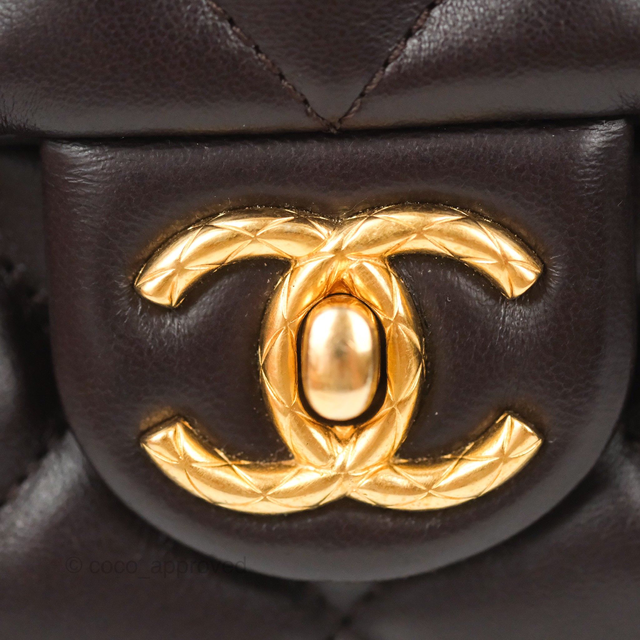 CHANEL Matelasse Turn Lock Chain Shoulder Bag Lamb Skin Gold CC
